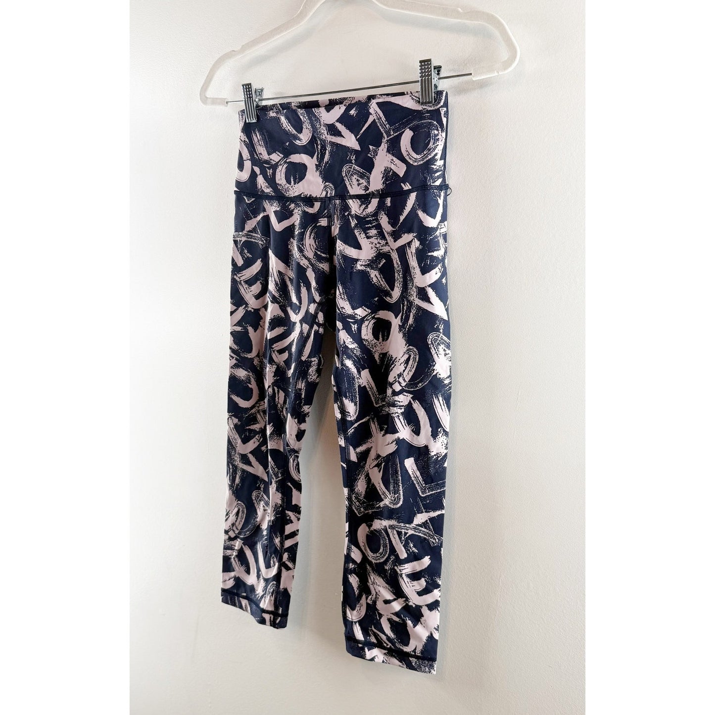 Lululemon Wunder Under Crop Luxtreme 21" Graffiti Pop Antoinette True Navy 6