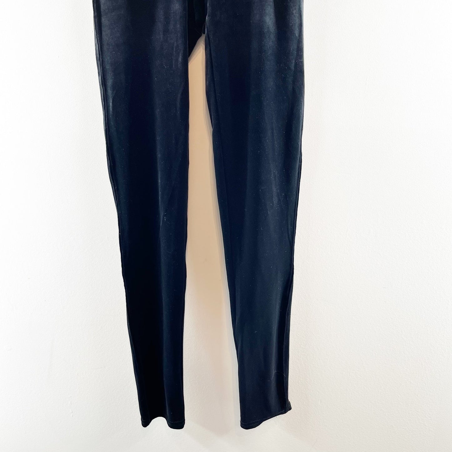 Spanx High Rise Tummy Control Compression Velvet Leggings Black Small