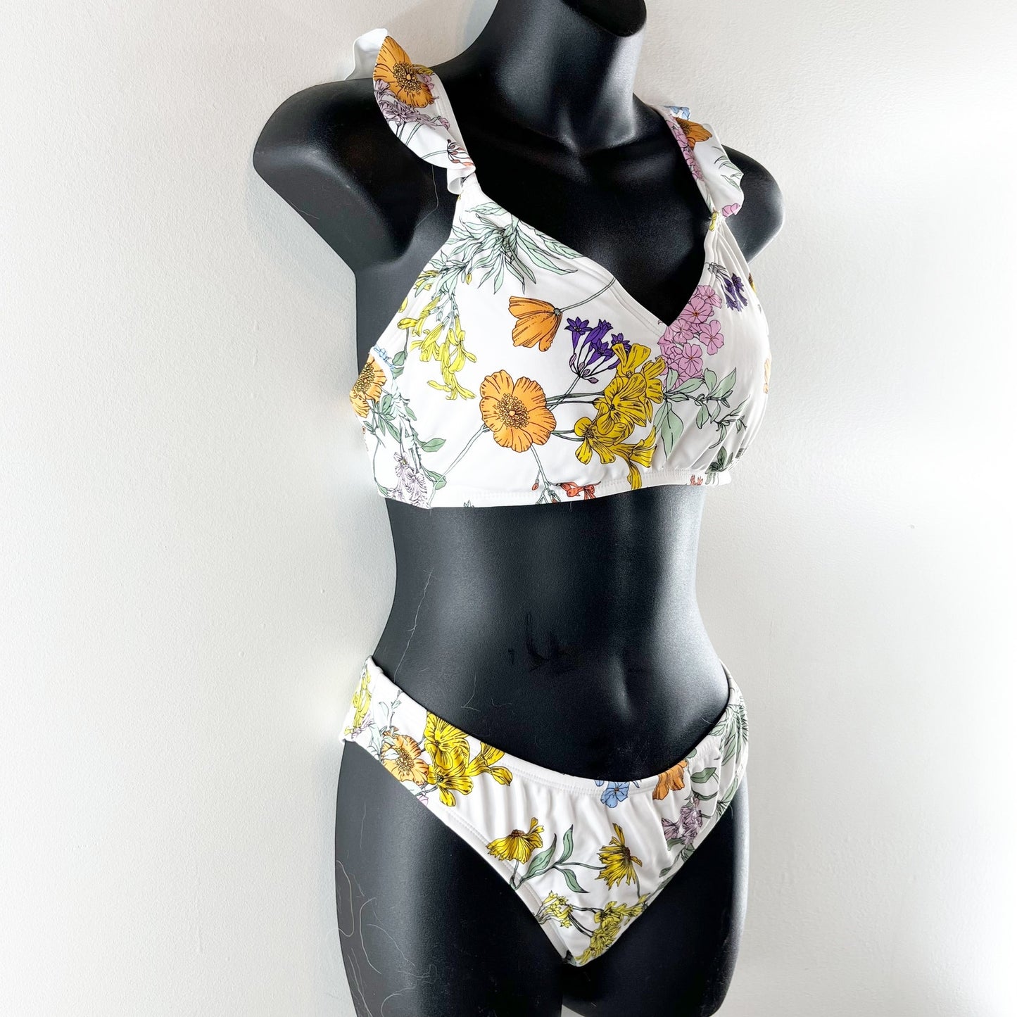 Kona Sol Ruffle Strap Floral Two Piece Bikini White Medium