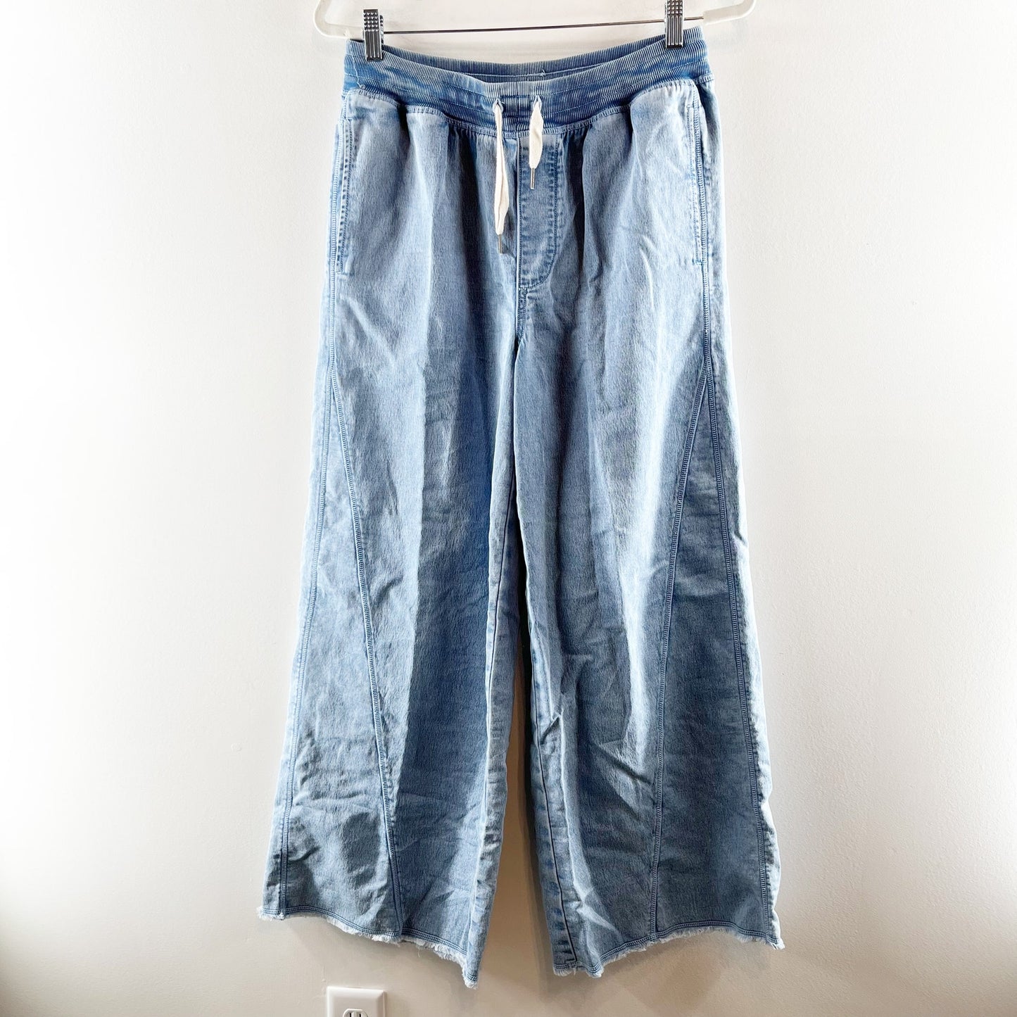 Aerie Soft Landing High Rise Wide Leg Raw Hem Trouser Pants Blue Denim Medium