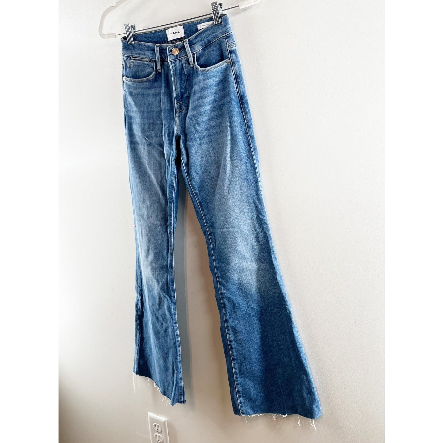 Frame Mid Rise Le Easy Flare Raw Hem Jeans Drizzle Blue 25 / 0