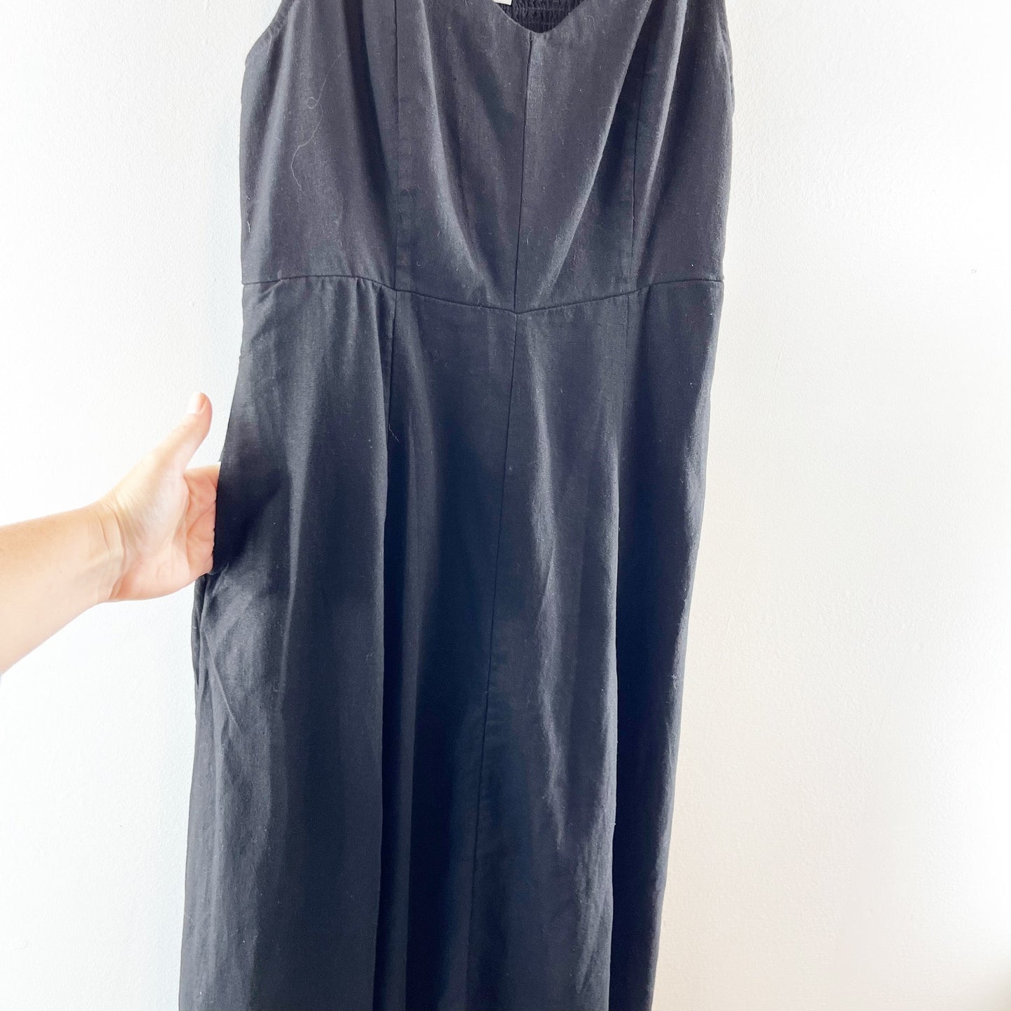 Old Navy Sweetheart Neckline Linen Blend Midi Dress Black Medium