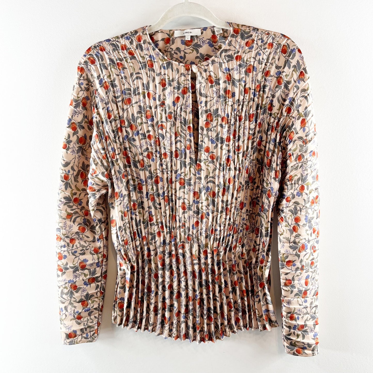 Vince Pomegranate Print Long Sleeve Keyhole Neck Pleated Blouse Chamois Small