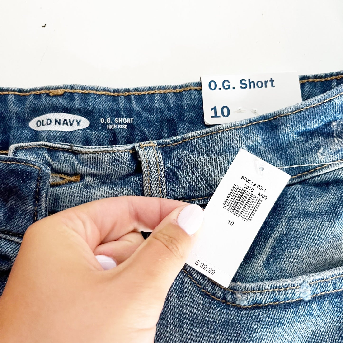 Old Navy High-Rise Distressed O.G. Straight Ripped Cut-Off Jean Shorts Dahlia 10