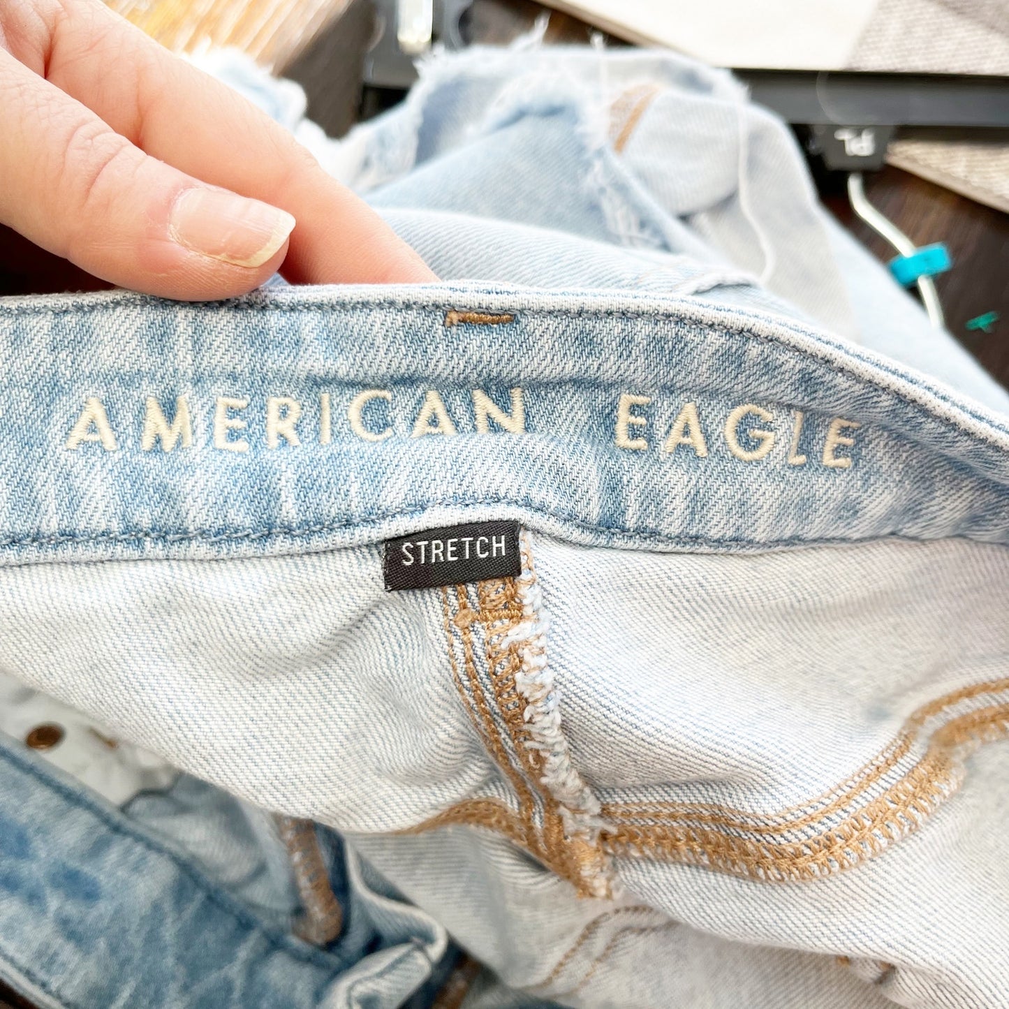 American Eagle Curvy '90s High Rise Boyfriend Denim Jean Shorts Blue 14