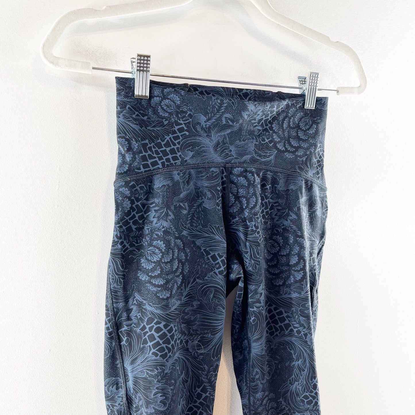 Lululemon Train Times 7/8 Pant Leggings 25" Nouveau Mach Blue Black 4