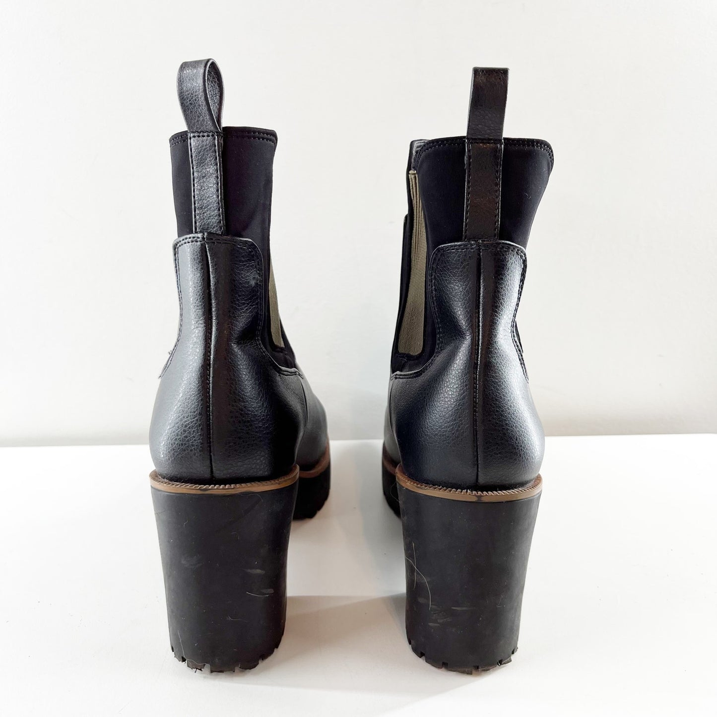 Chinese Laundry Good Day Chelsea Sock Booties Boots Black 9.5