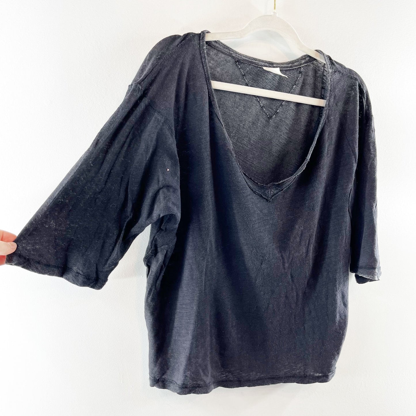 Free People Short Sleeve V Neck Linen Tee Shirt Top Black Small