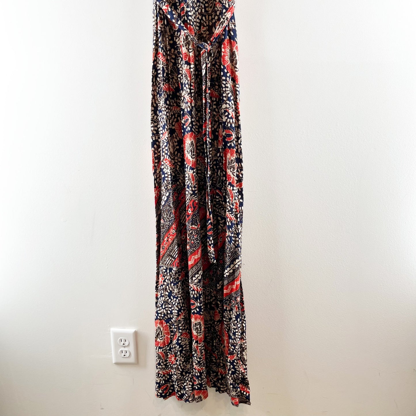 Renamed Off The Shoulder Ruffle Floral Maxi Dress Black Small