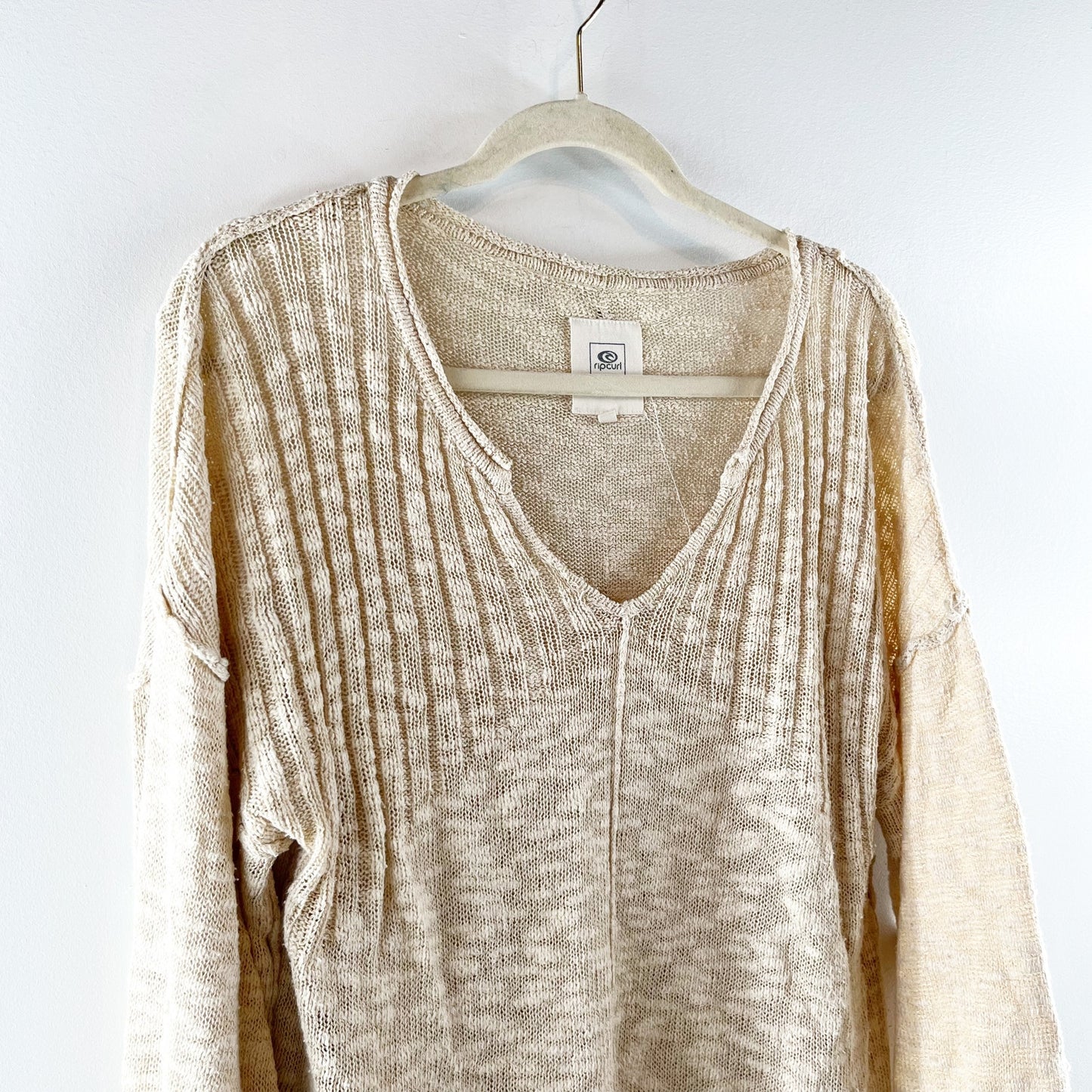 Rip Curl Long Sleeve Lightweight V Neck Sweater Tan Medium
