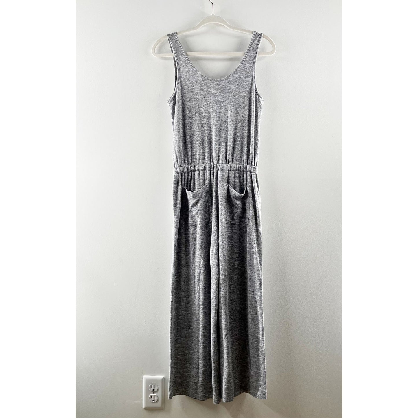 Lou & Grey Scoopneck Sleeveless Cropped Wide Leg Jumpsuit Gray XS