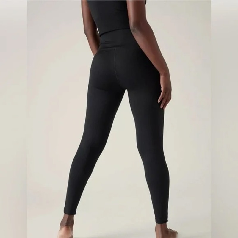 Athleta High Rise Aurora Seamless Tight Leggings Black XS