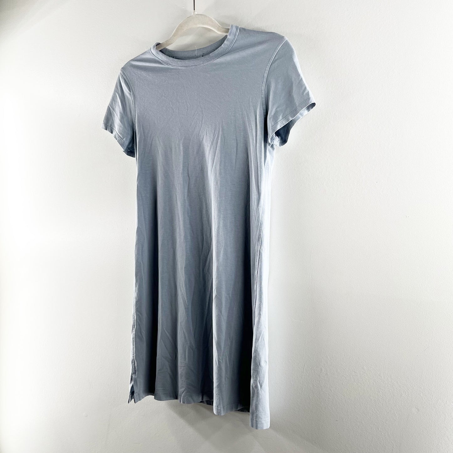 Lululemon Classic Fit Short Sleeve Cotton Mini Dress in Chambray Blue Small