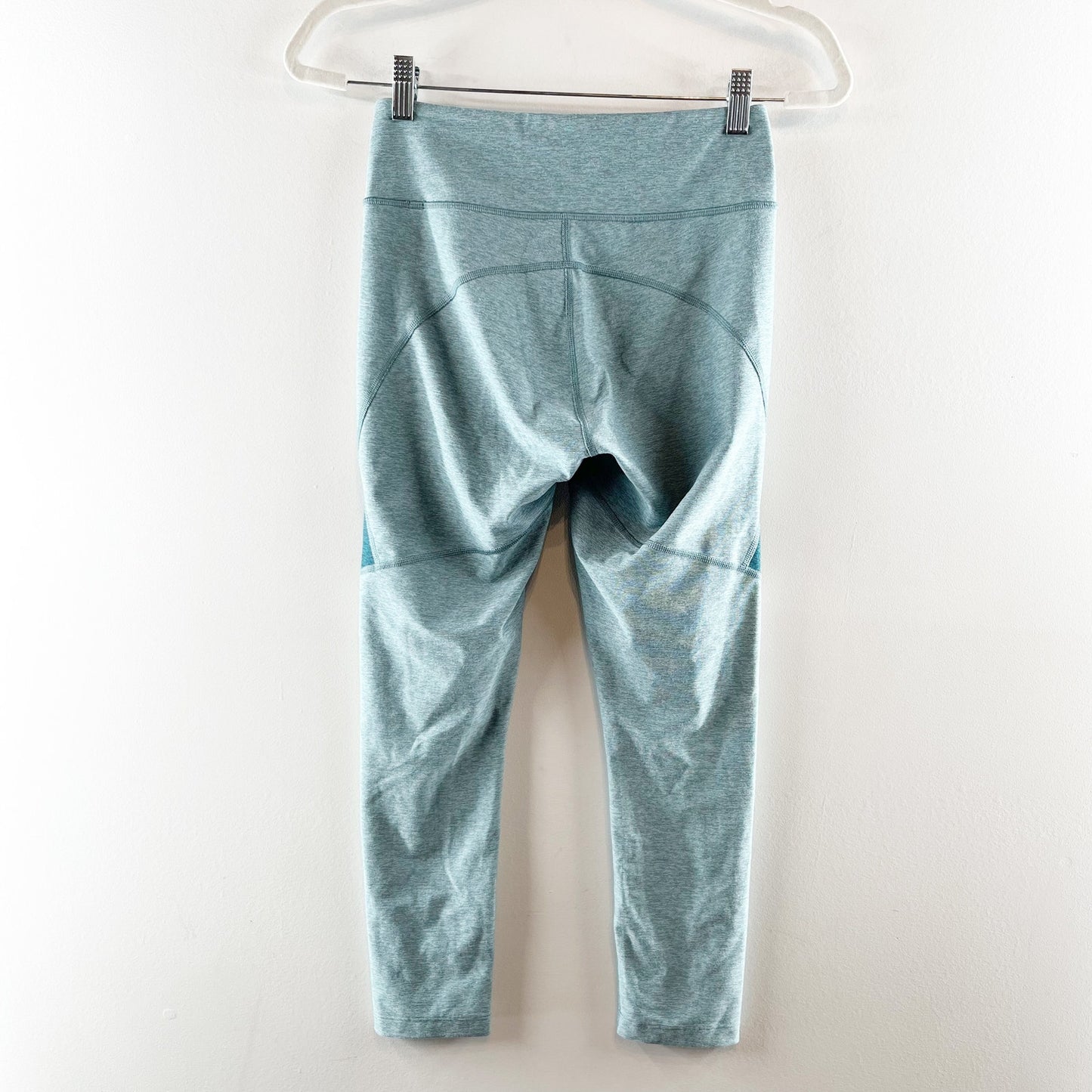 Madewell x Outdoor Voices Warmup Leggings and Athena Crop Tank Green Small