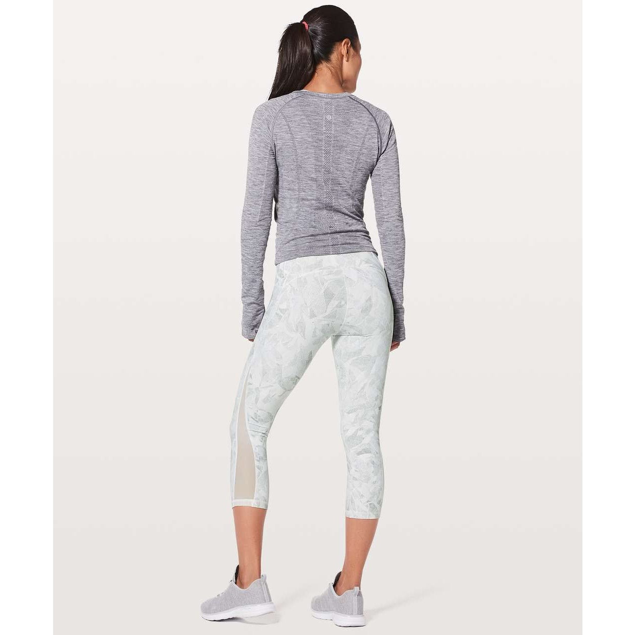 Lululemon Train Times Crop Leggings 21" Jasmine White Multi 10