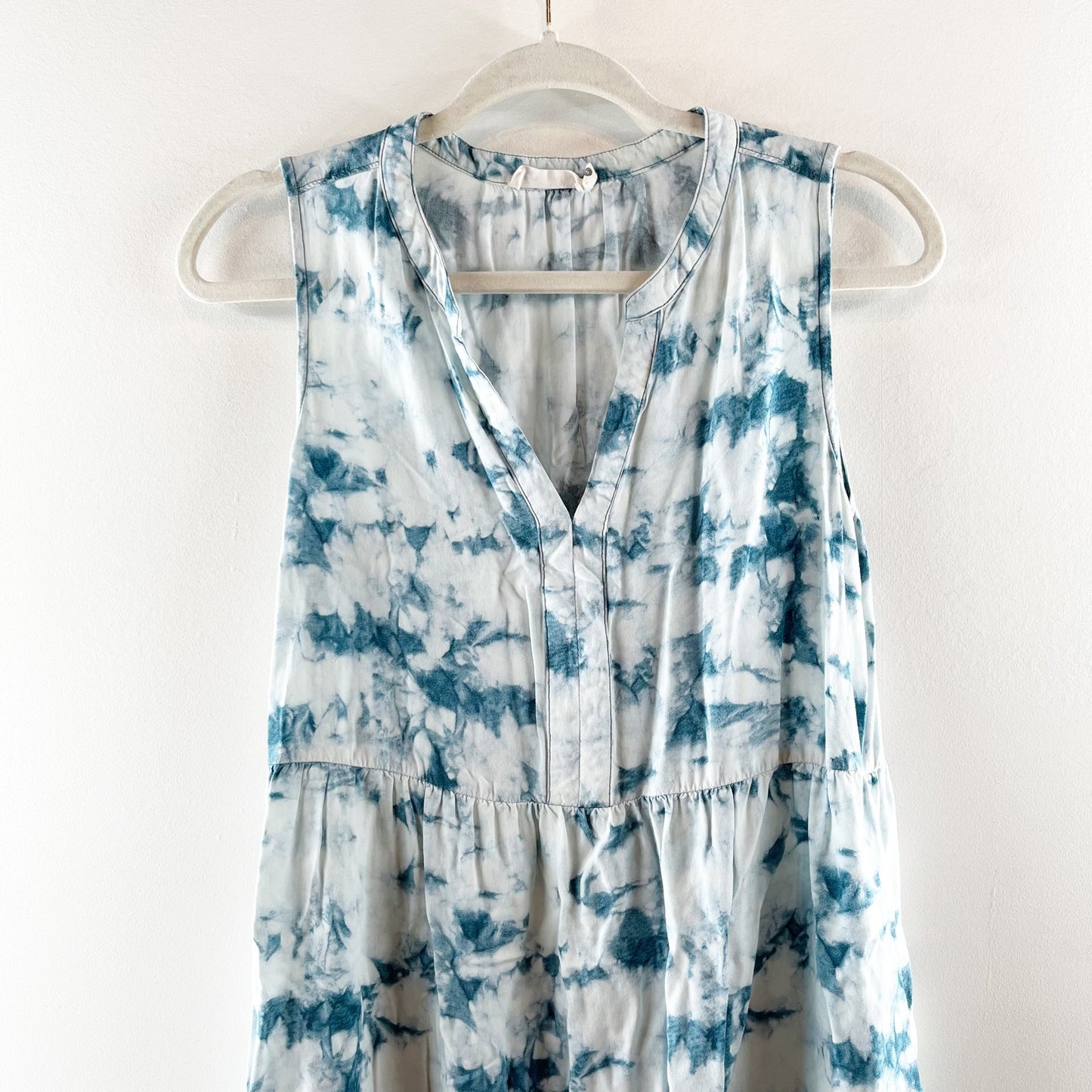 Carve Designs Button Front Babydoll Tunic Tie Dye Mini Dress White Blue Small