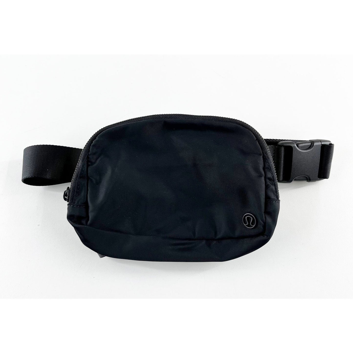 Lululemon Everywhere Belt Bag Black