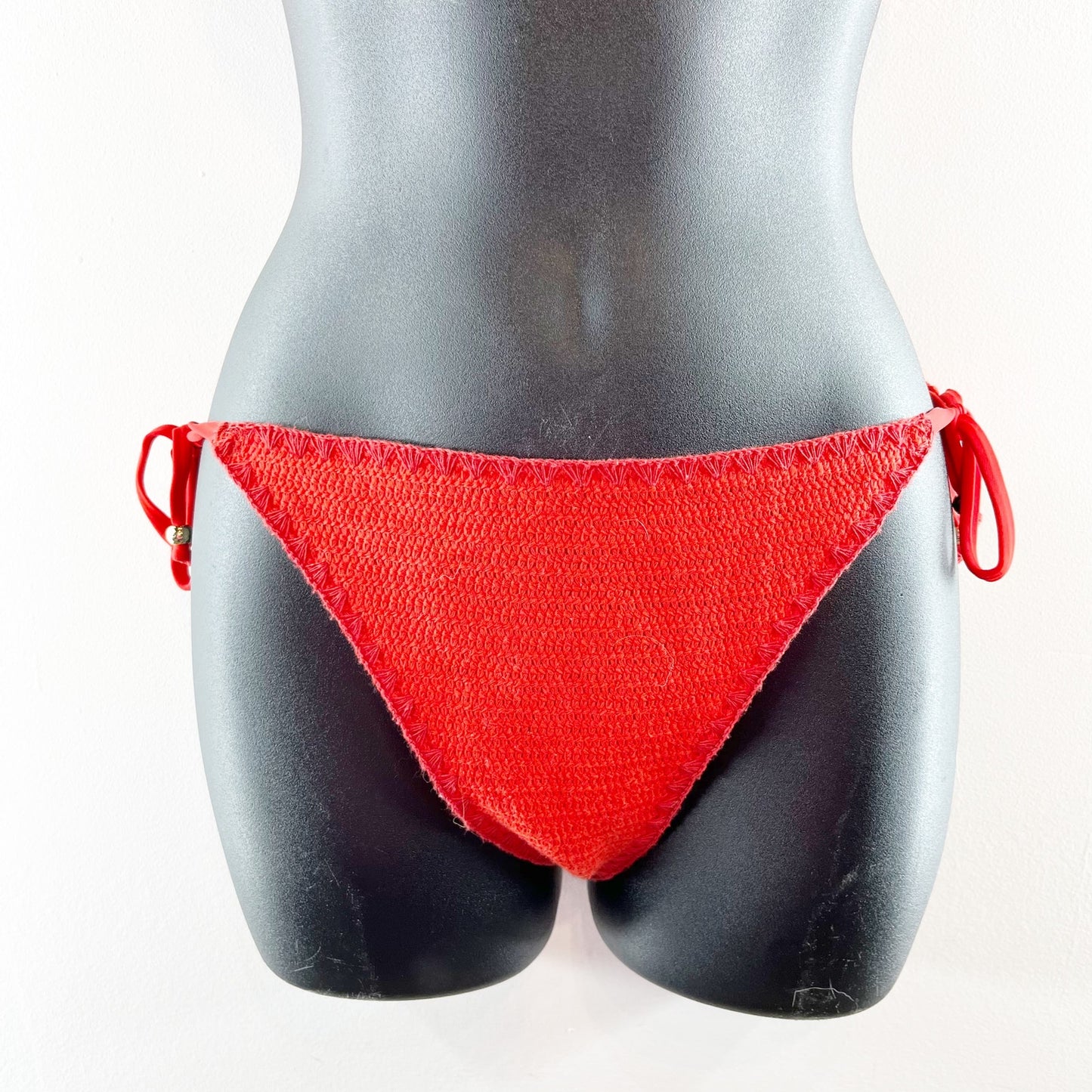 Abercrombie & Fitch Triangle Crochet Two Piece Bikini Swimsuit Red Large