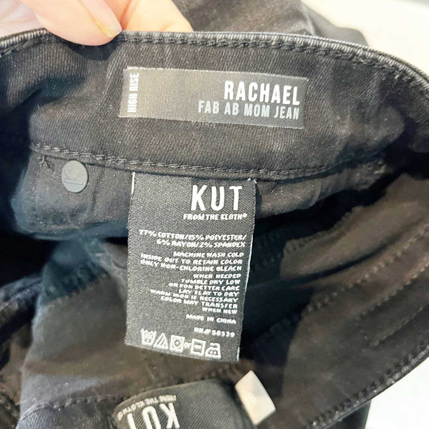 Kut from the Kloth Fab Ab Rachel High Rise Button Fly Mom Jeans Black 0