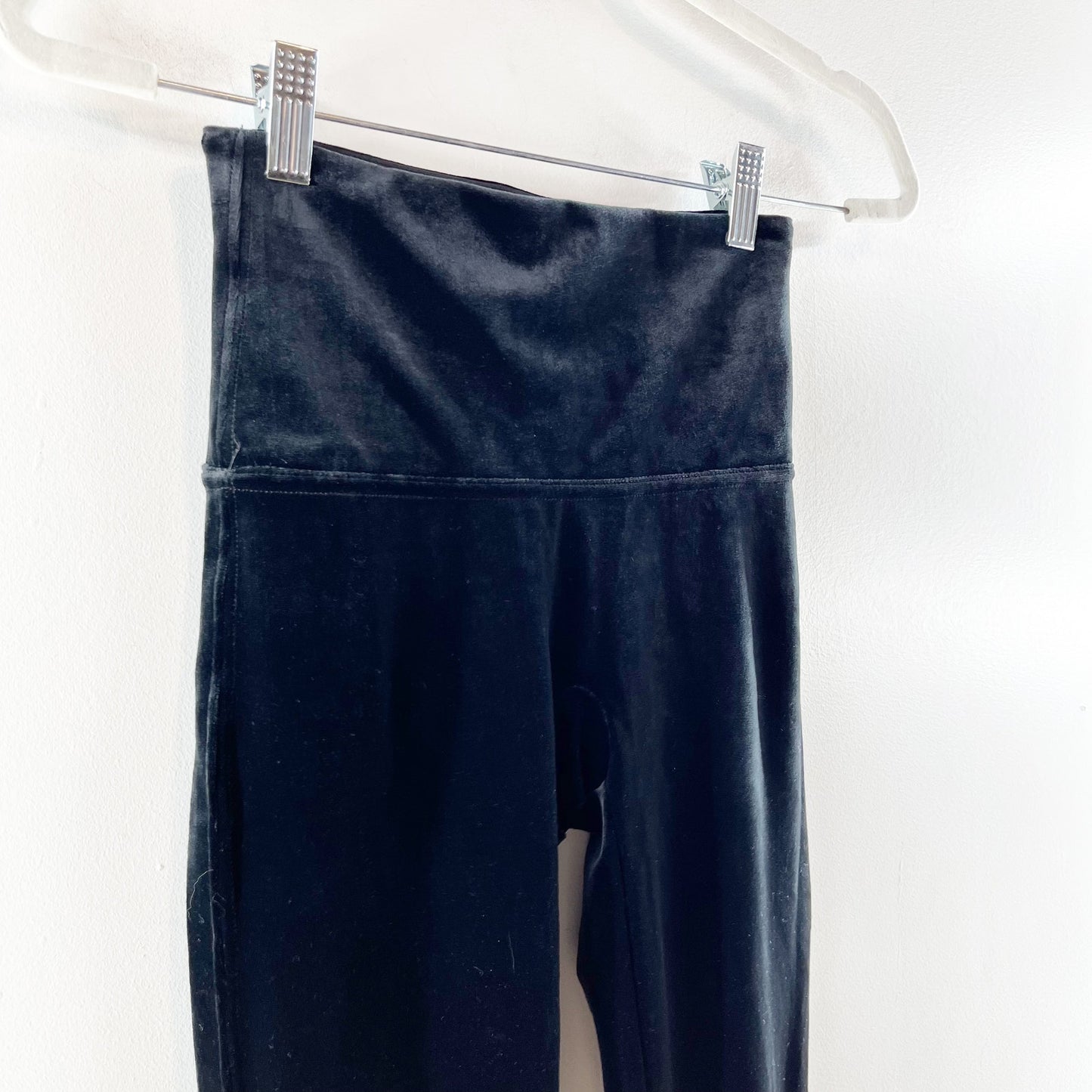 Spanx High Rise Tummy Control Compression Velvet Leggings Black Small