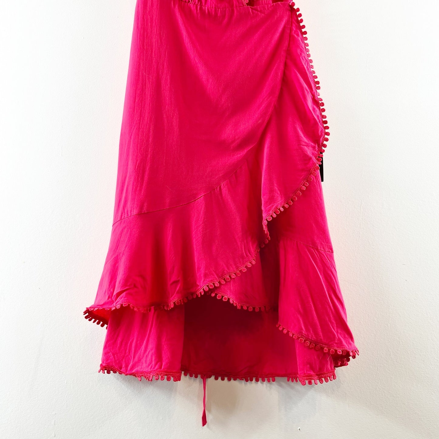 Lulus Sleeveless Ruffle Trim Tie Shoulder Surplice V-Neck Wrap Mini Dress Red XS