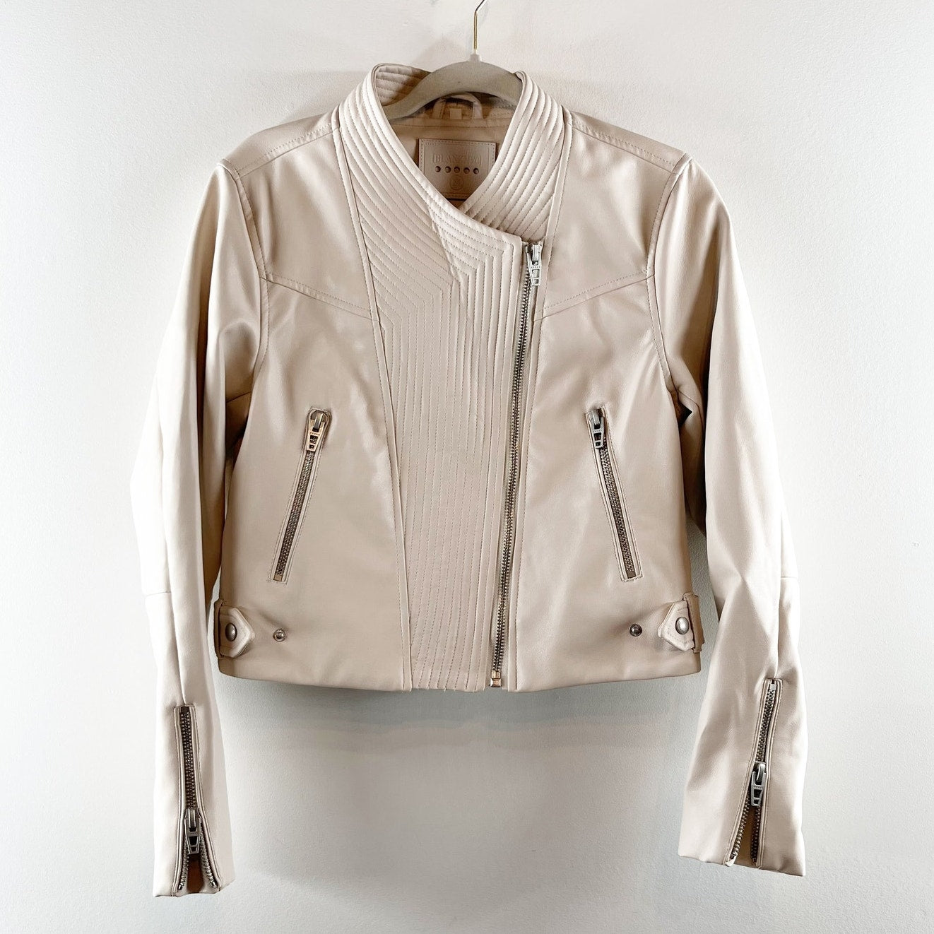 Blank NYC Faux Leather Long Sleeve Crop Asymmetric Full Zip Moto Jacket Cream M