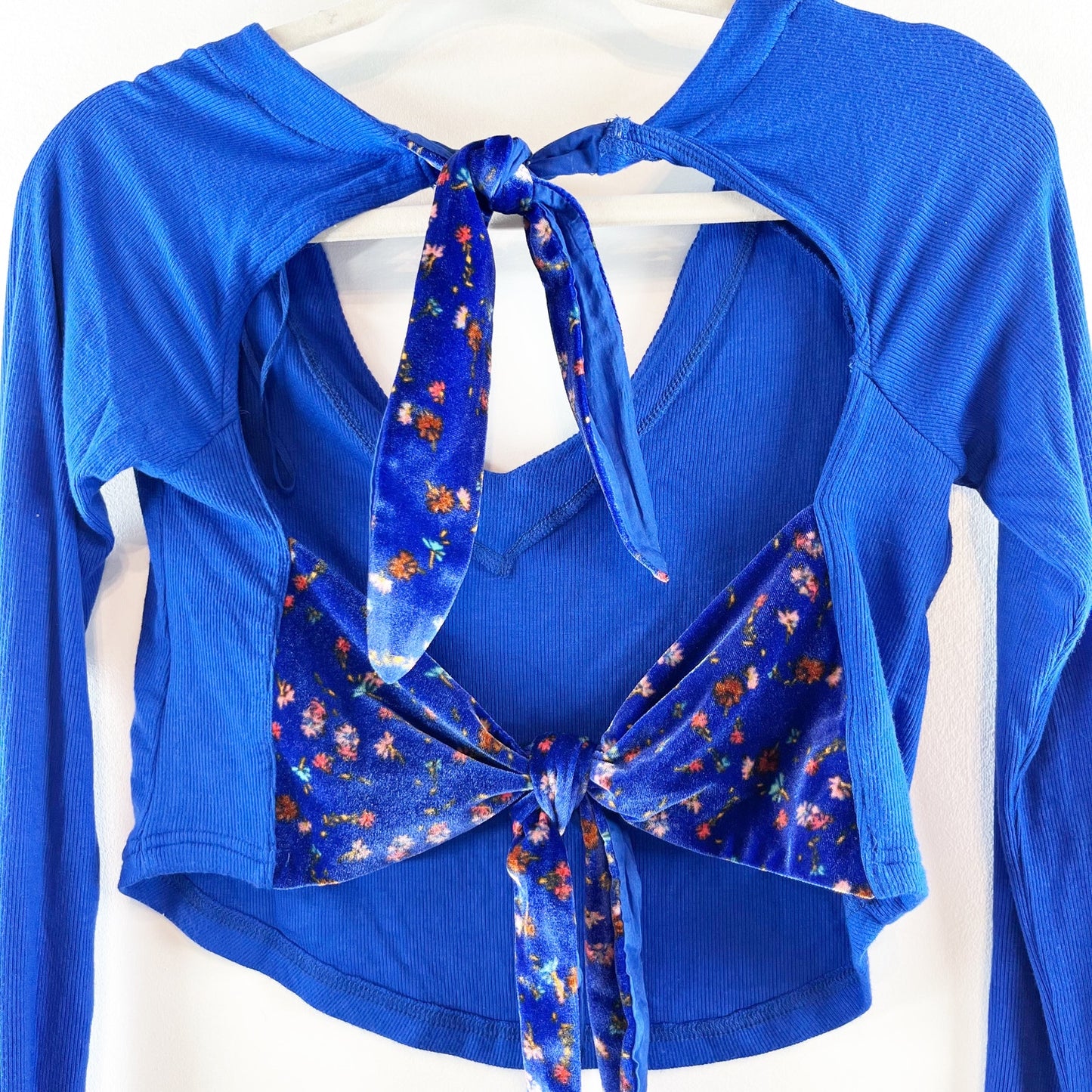 Free People Long Sleeve Looking Forward Back Cutout Tie Crop Top Blue Small