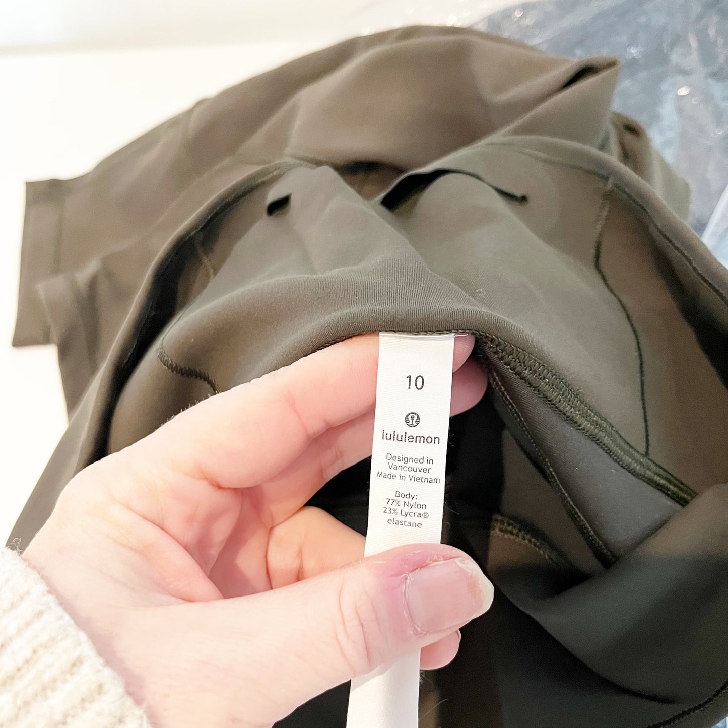 Lululemon In Movement 7/8 Tight Leggings Everlux 25" Dark Olive Green 10