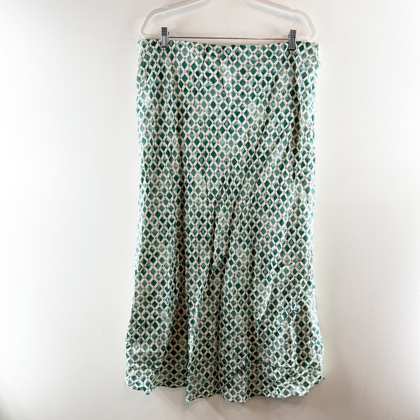 Abercrombie Crinkle Geometric Lined Maxi Slip Skirt Green XL
