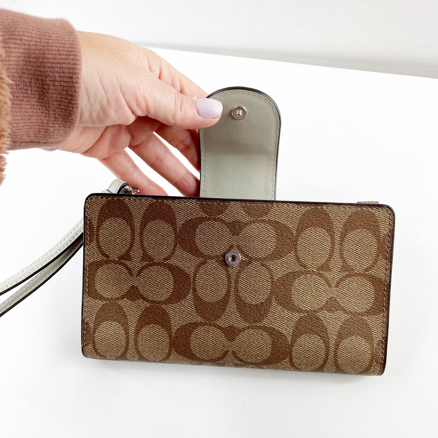 Coach Signature C Canvas Phone Tech Wallet Wristlet Brown Sage Green