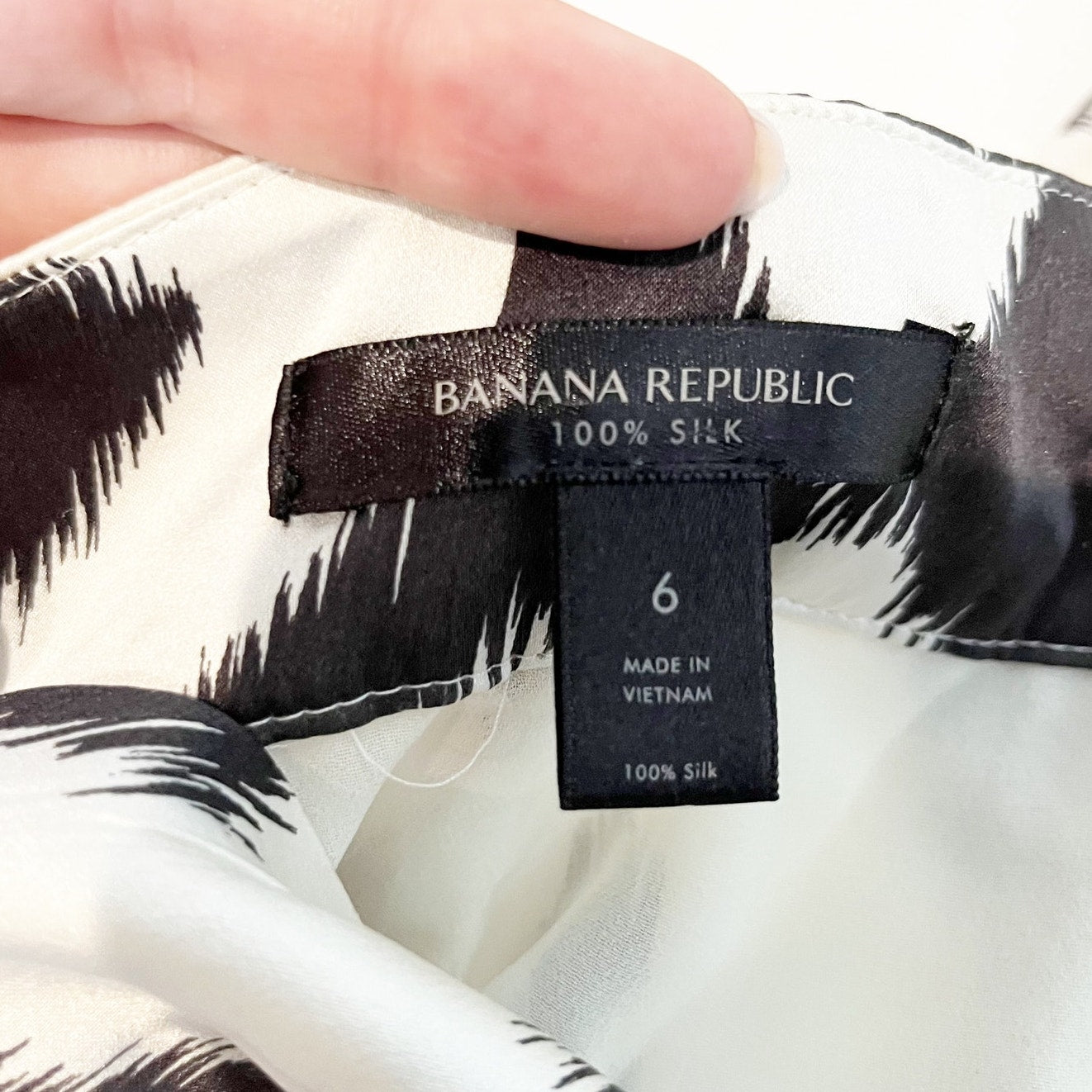 Banana Republic Ascendant Silk Geo Print Halter Cutout Jumpsuit White Black 6