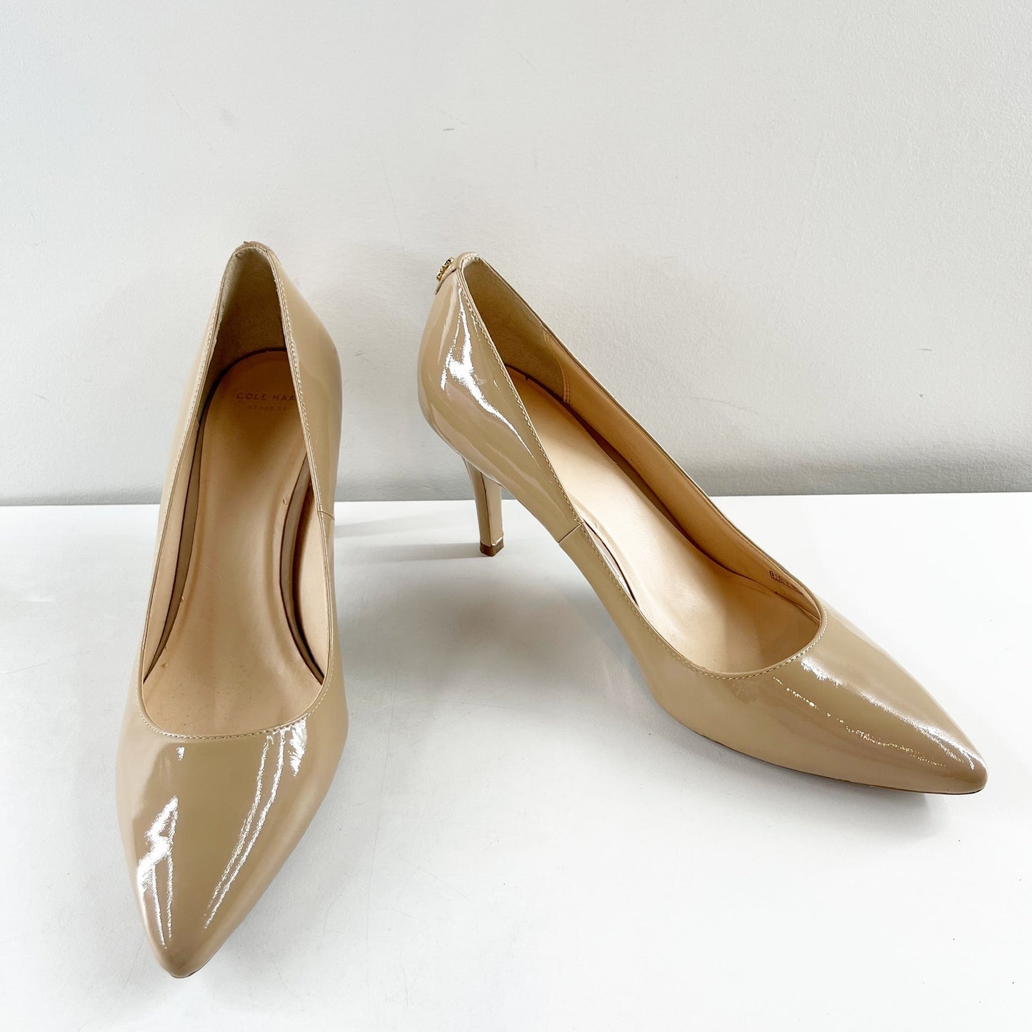 Cole Haan Pointed Toe Patent Leather Pumps Nude 10