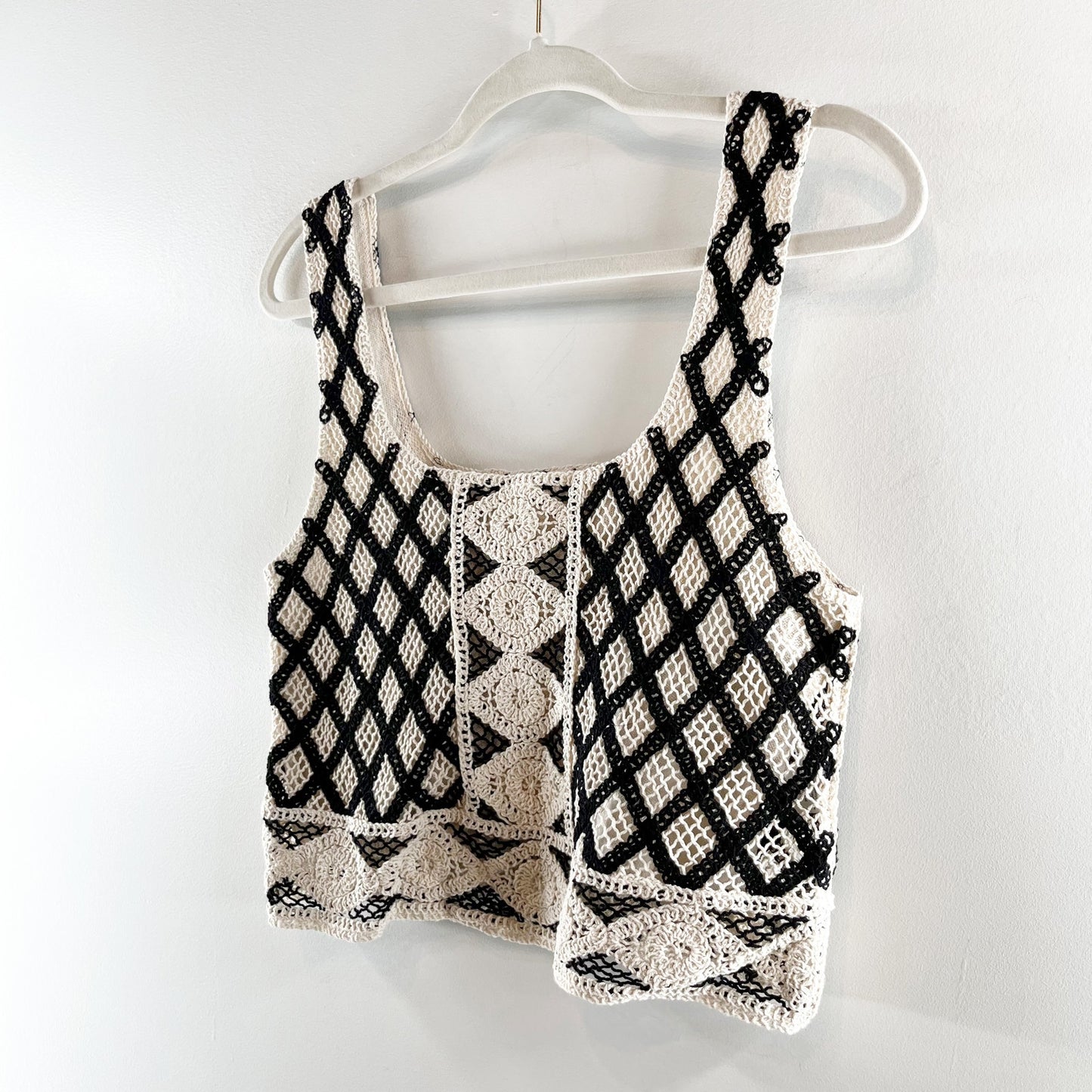 Z Supply Calle Square Neck Crochet Cropped Tank Top Tan Black Small