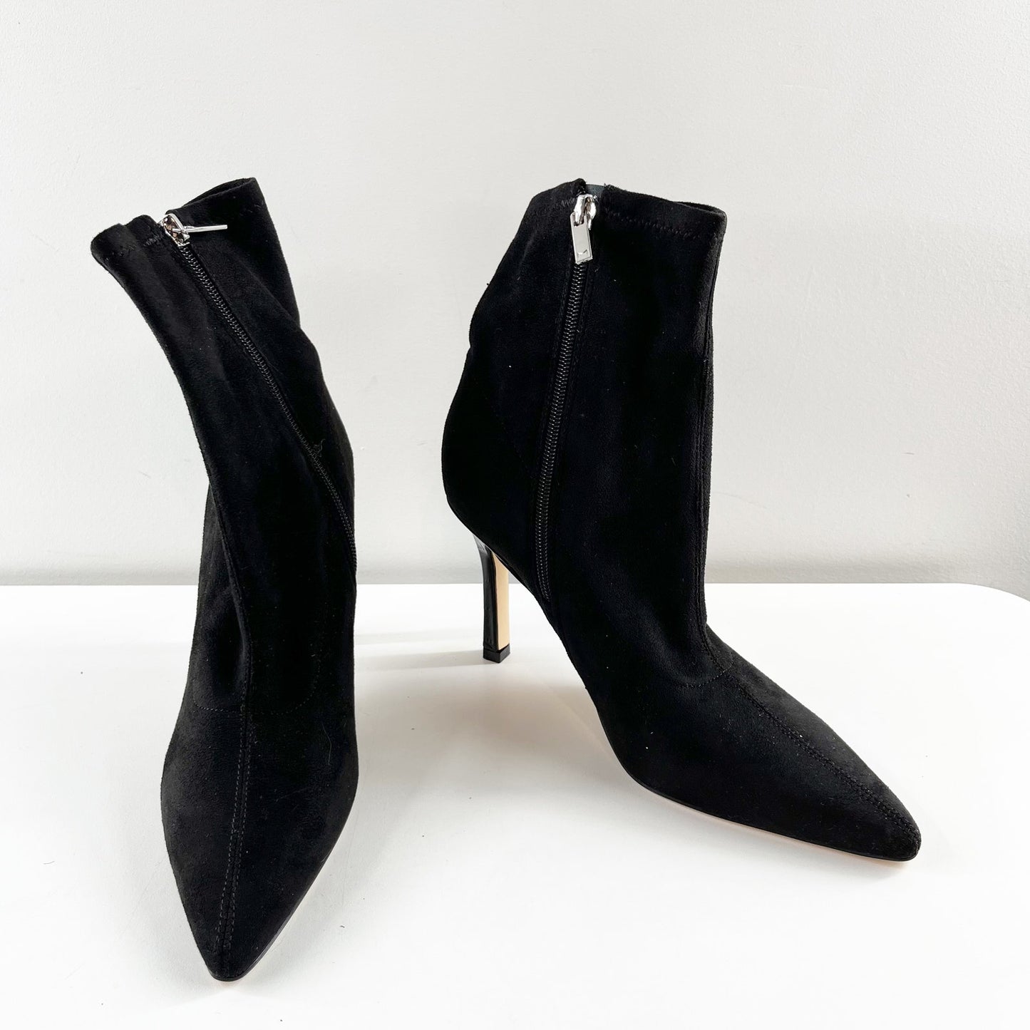 Marc Fisher Kellen Pointed Toe Suede Sock Ankle Boots Booties Black 7.5