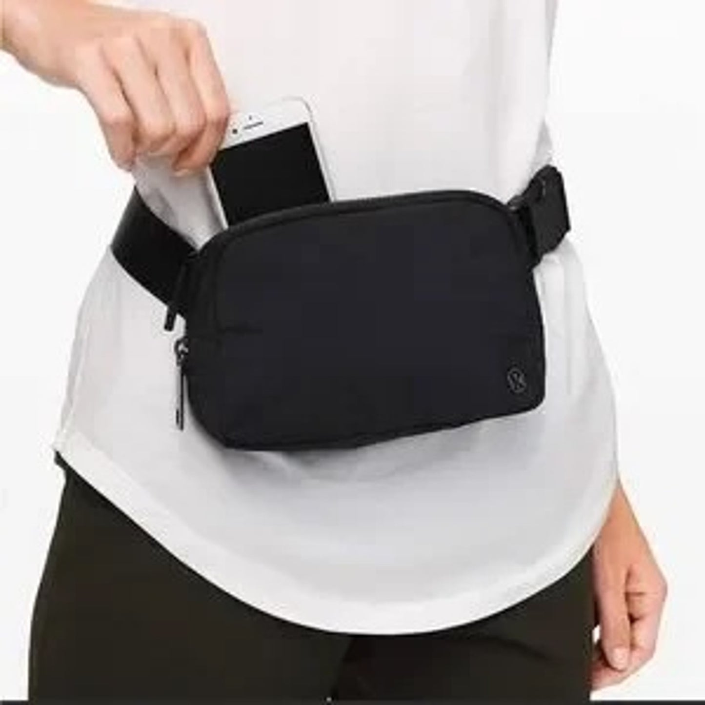 Lululemon Everywhere Belt Bag Black