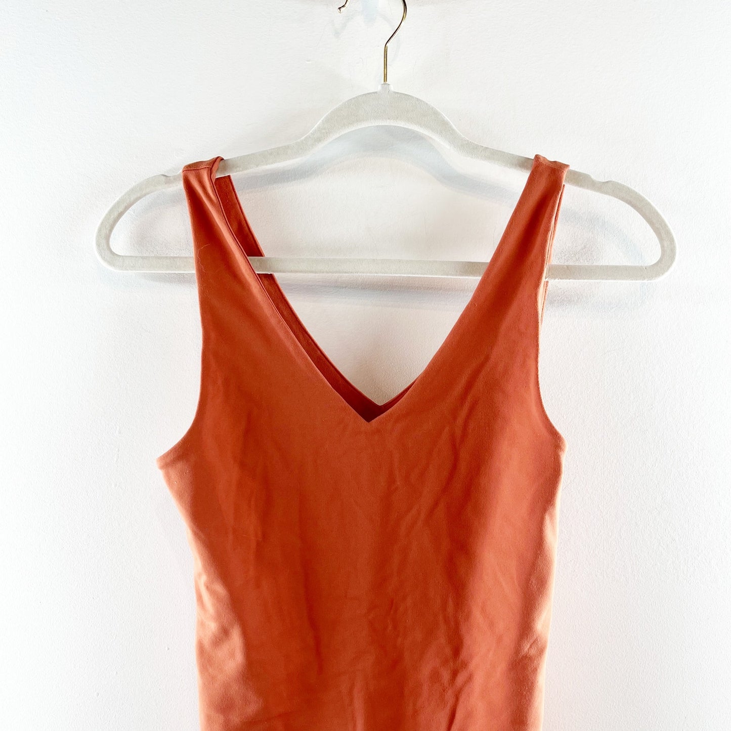 Abercrombie Soft AF Seamless V Neck Thong Bodysuit Tank Top Terracotta Small
