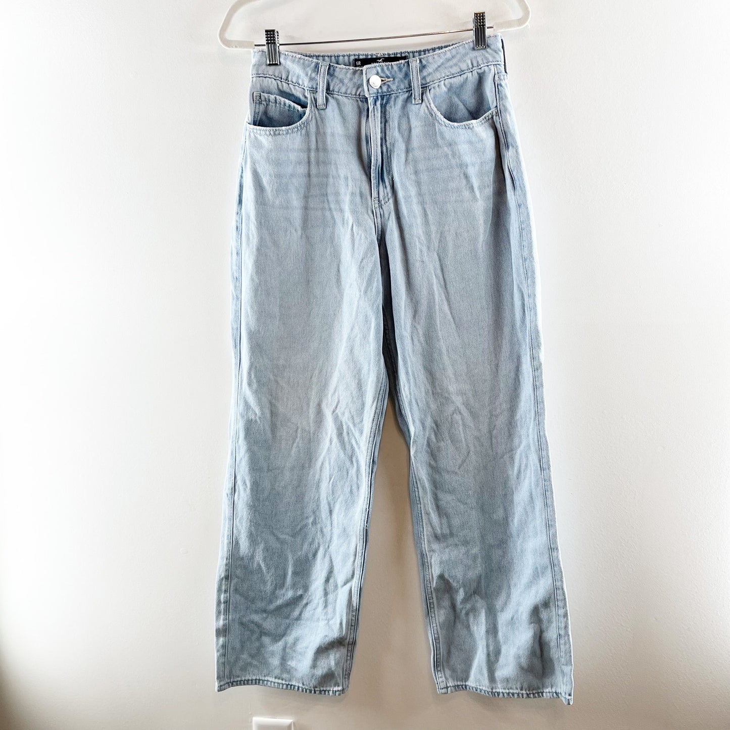 Hollister Ultra High Rise Baggy Wide Leg Jeans Light Wash Blue 6