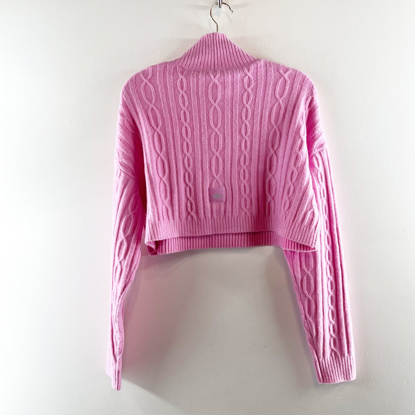 Alo Cable Knit Cropped Winter Bliss Turtleneck Long Sleeve Candy Heart Pink XS