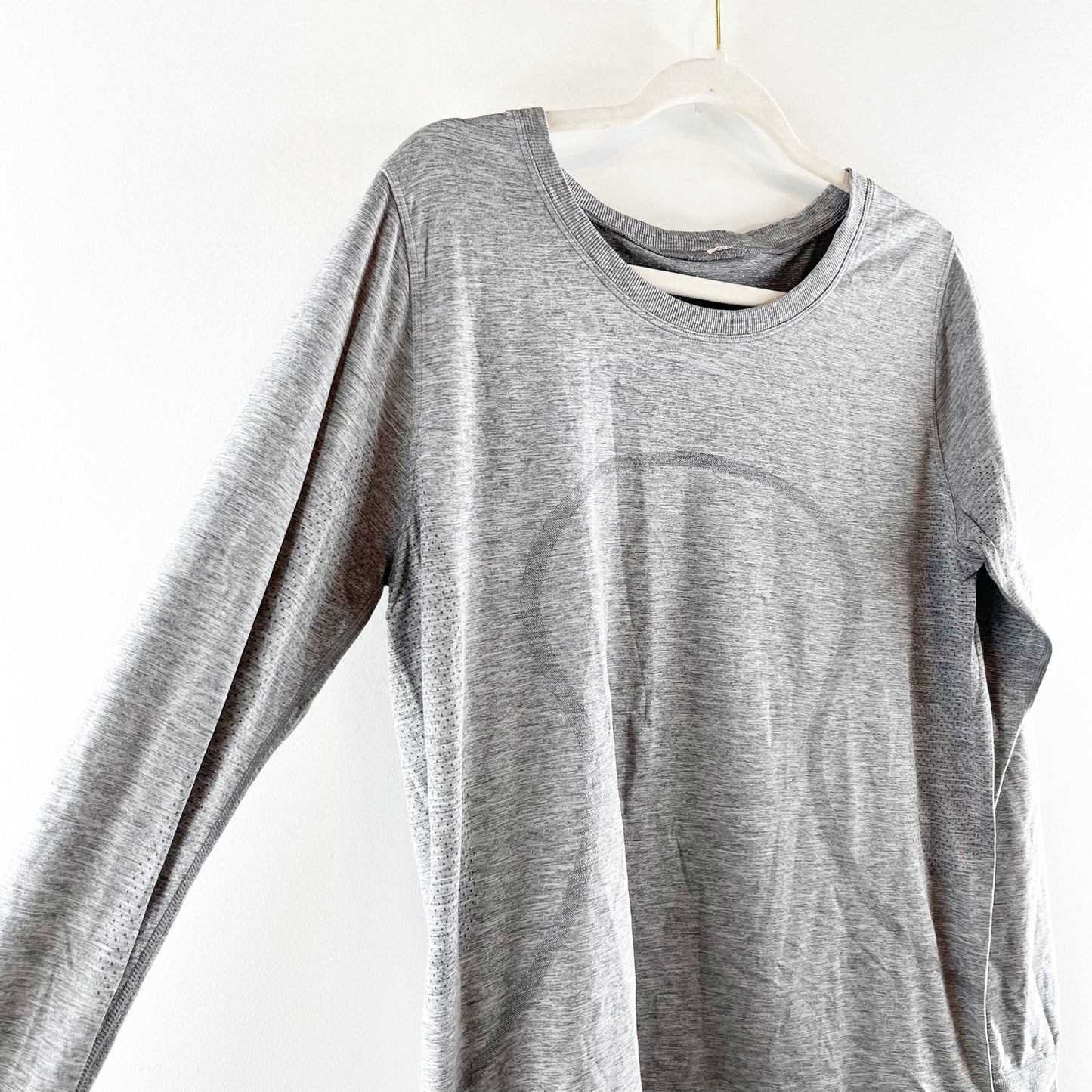 Lululemon Swiftly Relaxed Long-Sleeve Crew Neck T-Shirt Slate Gray 12