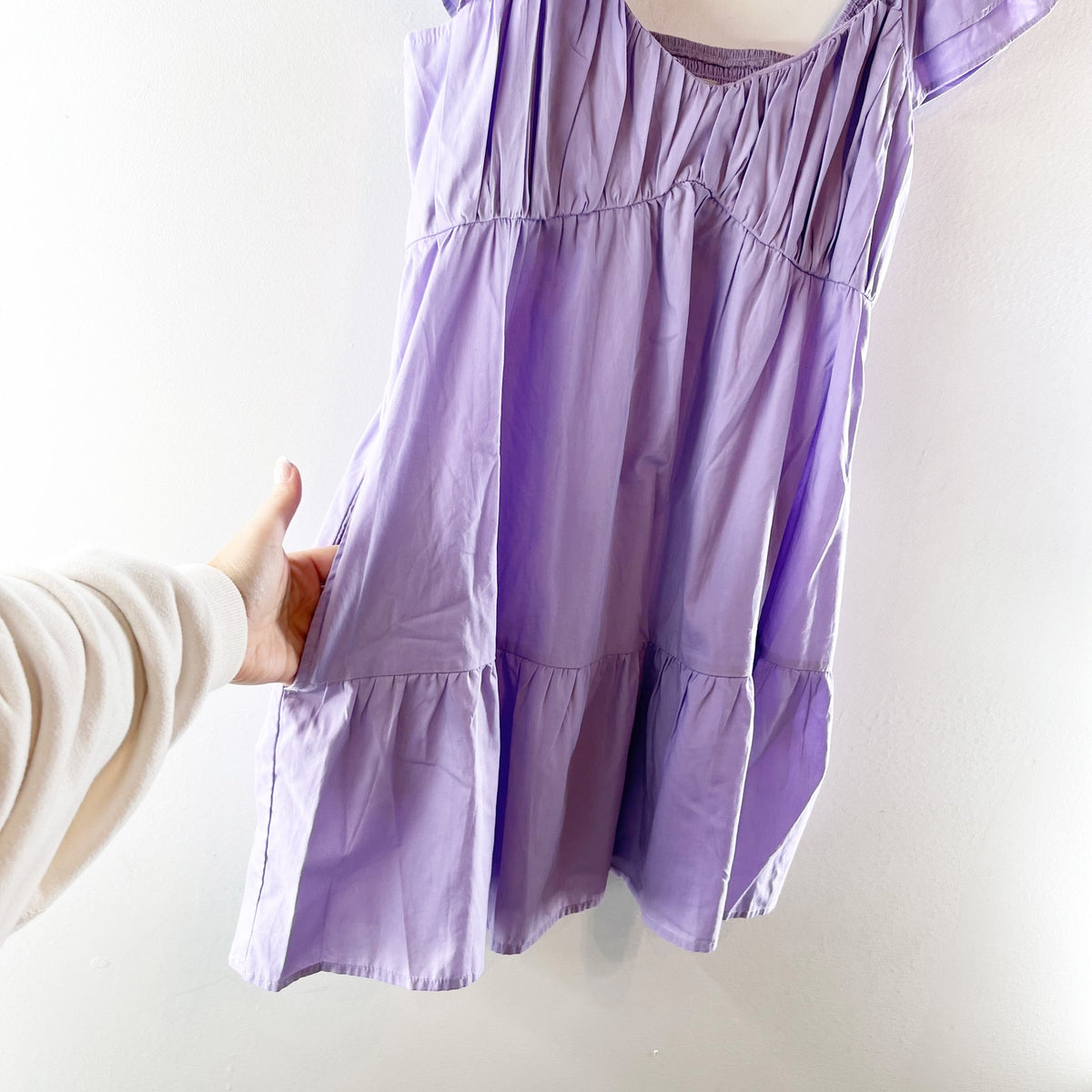 Abercrombie Ruffle Sleeve Scoopneck Smocked Back Tiered Mini Dress Purple Medium