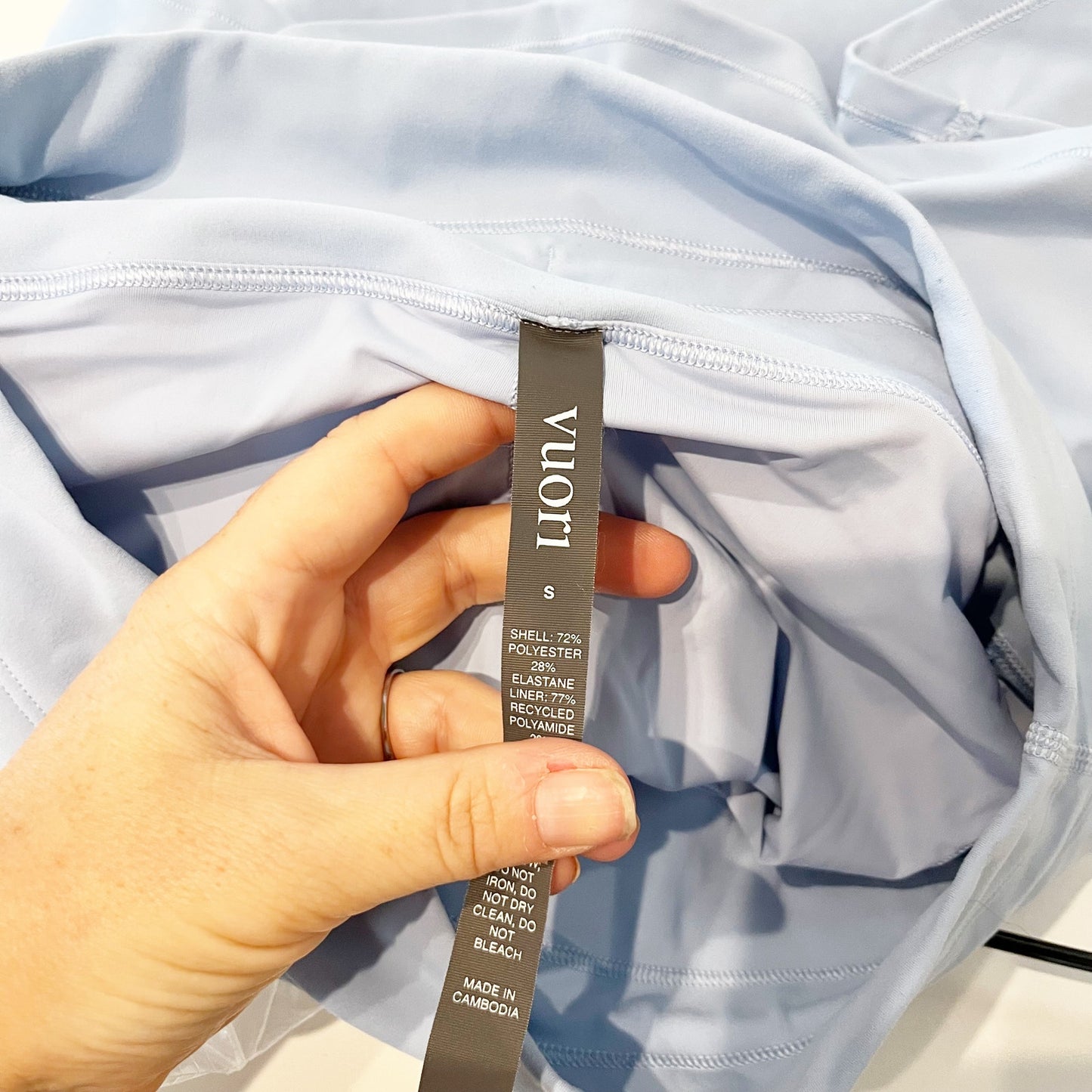 Vuori Pull On High Rise Drawstring Waist Mini Daily Skirt 14" Light Blue Small