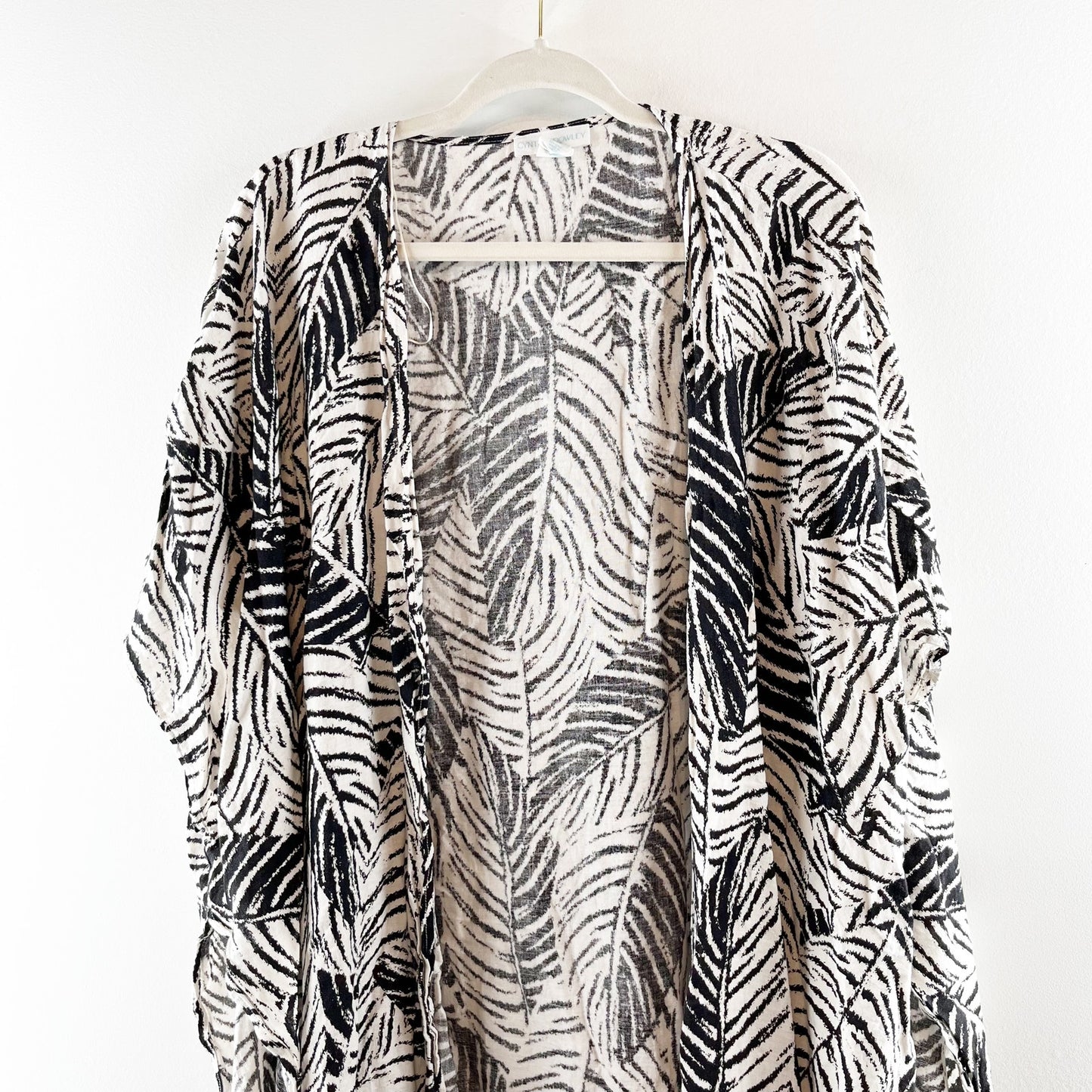 Cynthia Rowley Leaf Print Short Sleeve Midi Kimono Cover Up White Black One Size