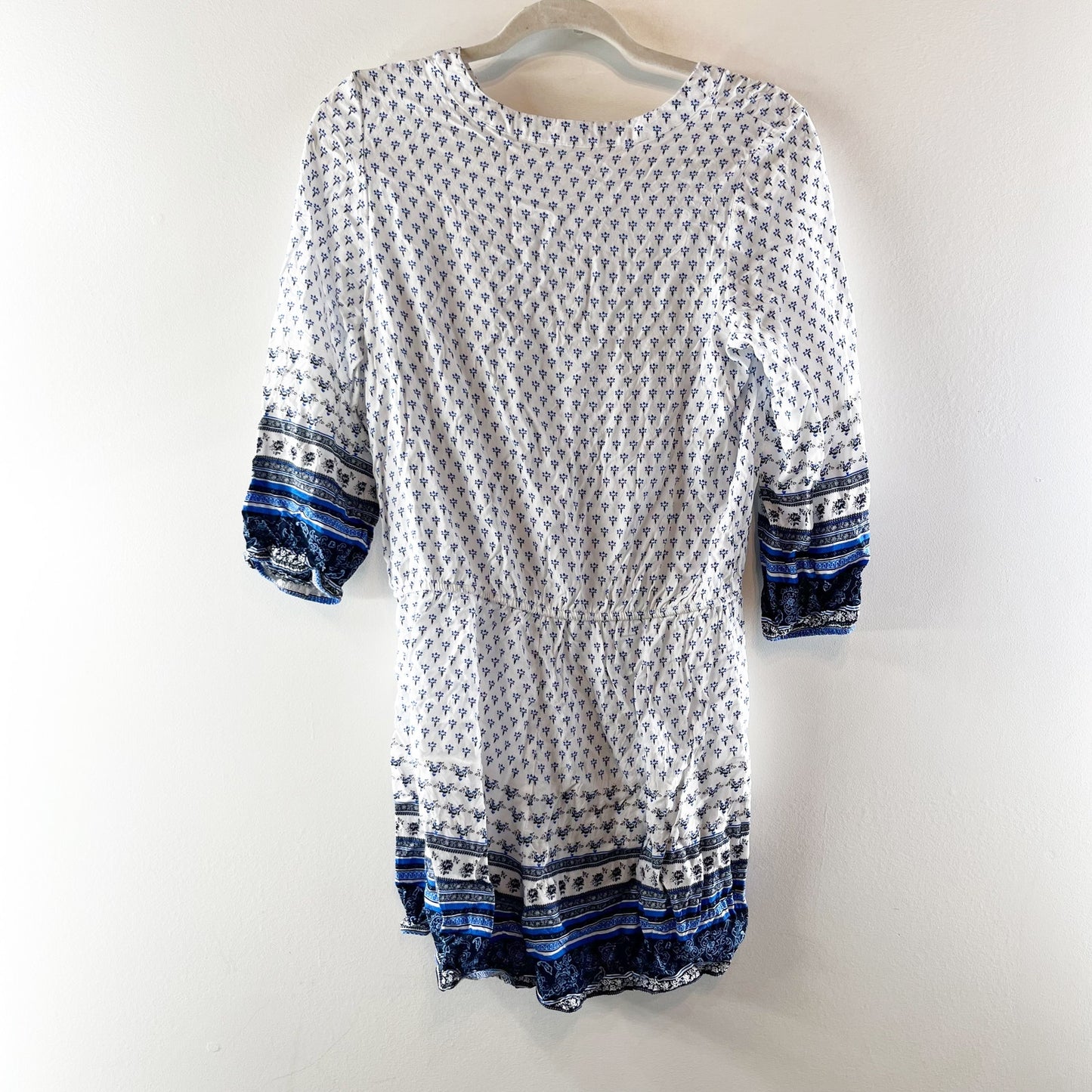 Solitaire Swim 3/4 Sleeve Printed Boho Romper Swim Cover Up White Blue Medium