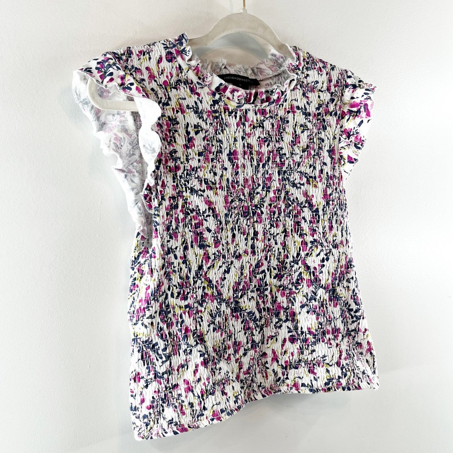 French Connection Ruffle Short Sleeve Smocked Top Blouse Pink Floral Large