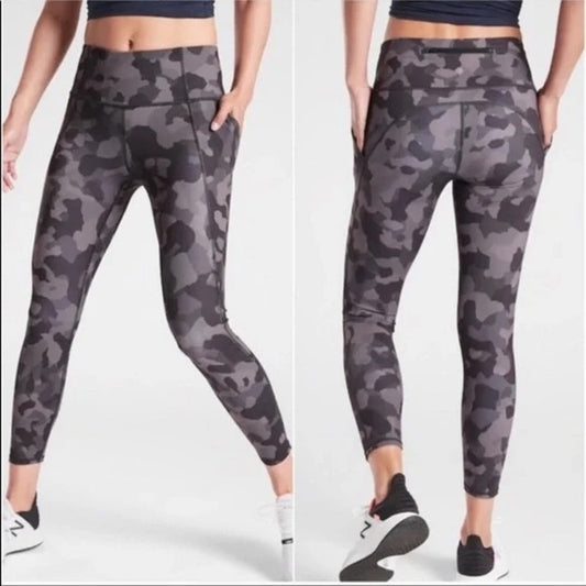 Athleta High Rise Lightning Camo Leggings Pockets Gray XS