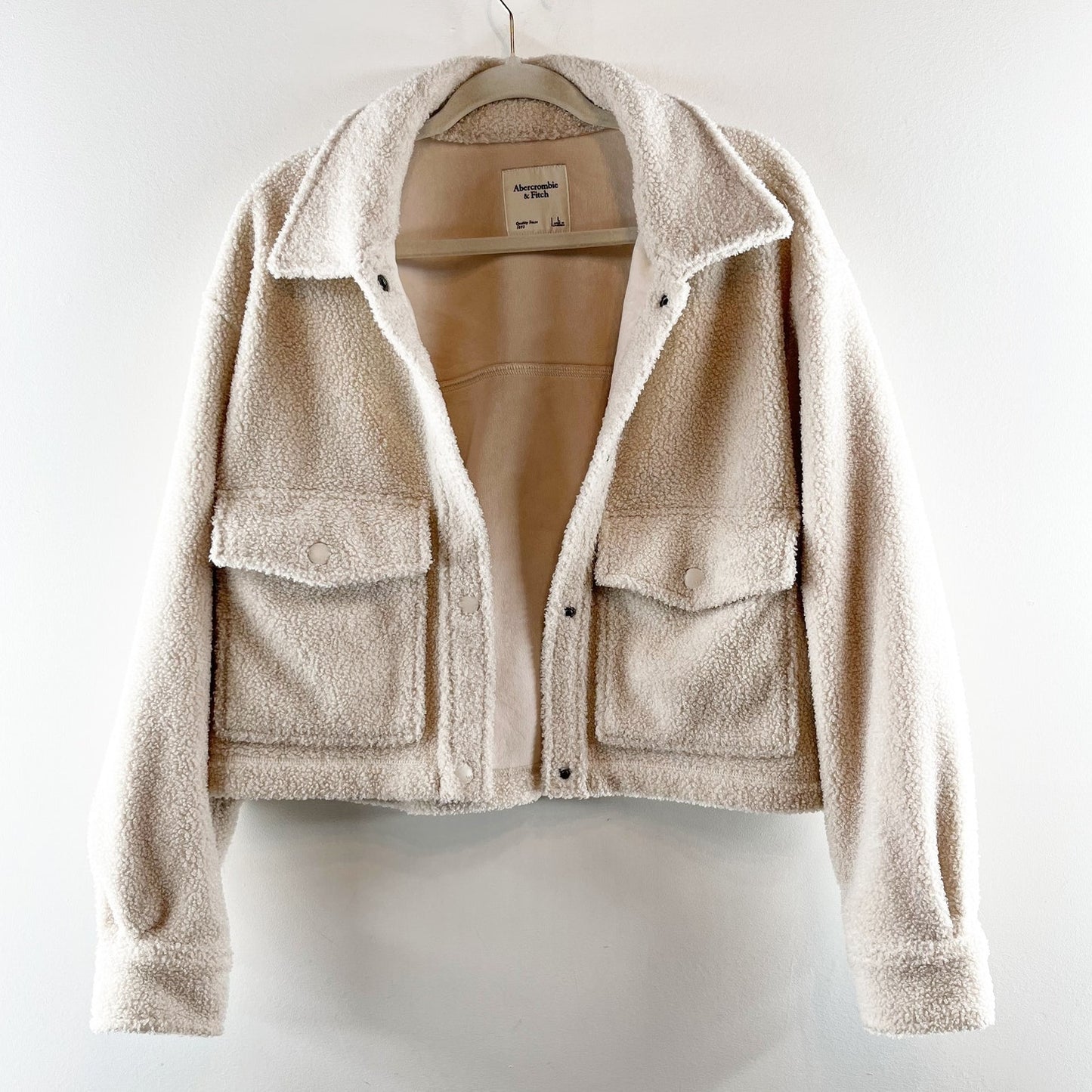 Abercrombie & Fitch Cropped Boxy Sherpa Shacket Jacket Cream Large