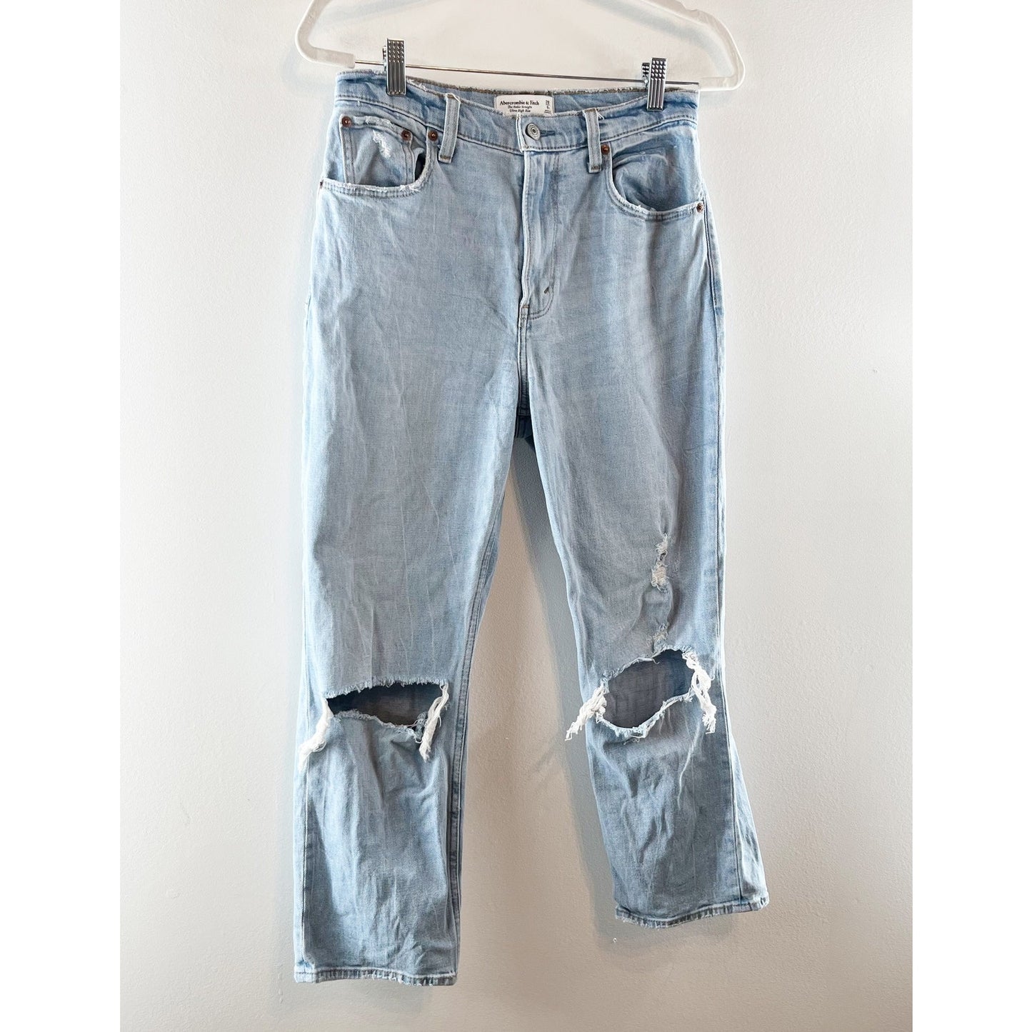 Abercrombie & Fitch Ankle Straight Ultra High Rise Jean Destroy Ripped 28 / 6