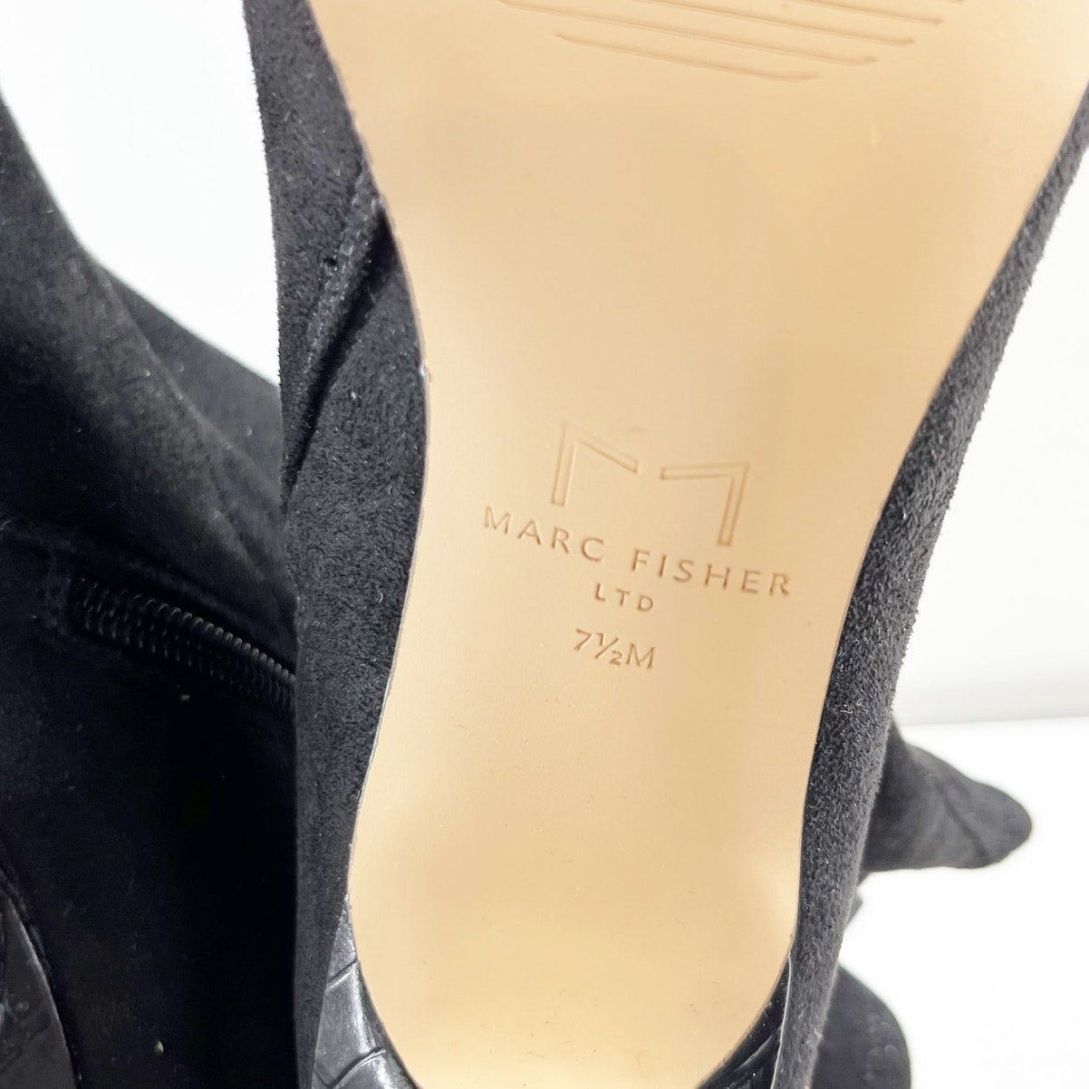 Marc Fisher Kellen Pointed Toe Suede Sock Ankle Boots Booties Black 7.5