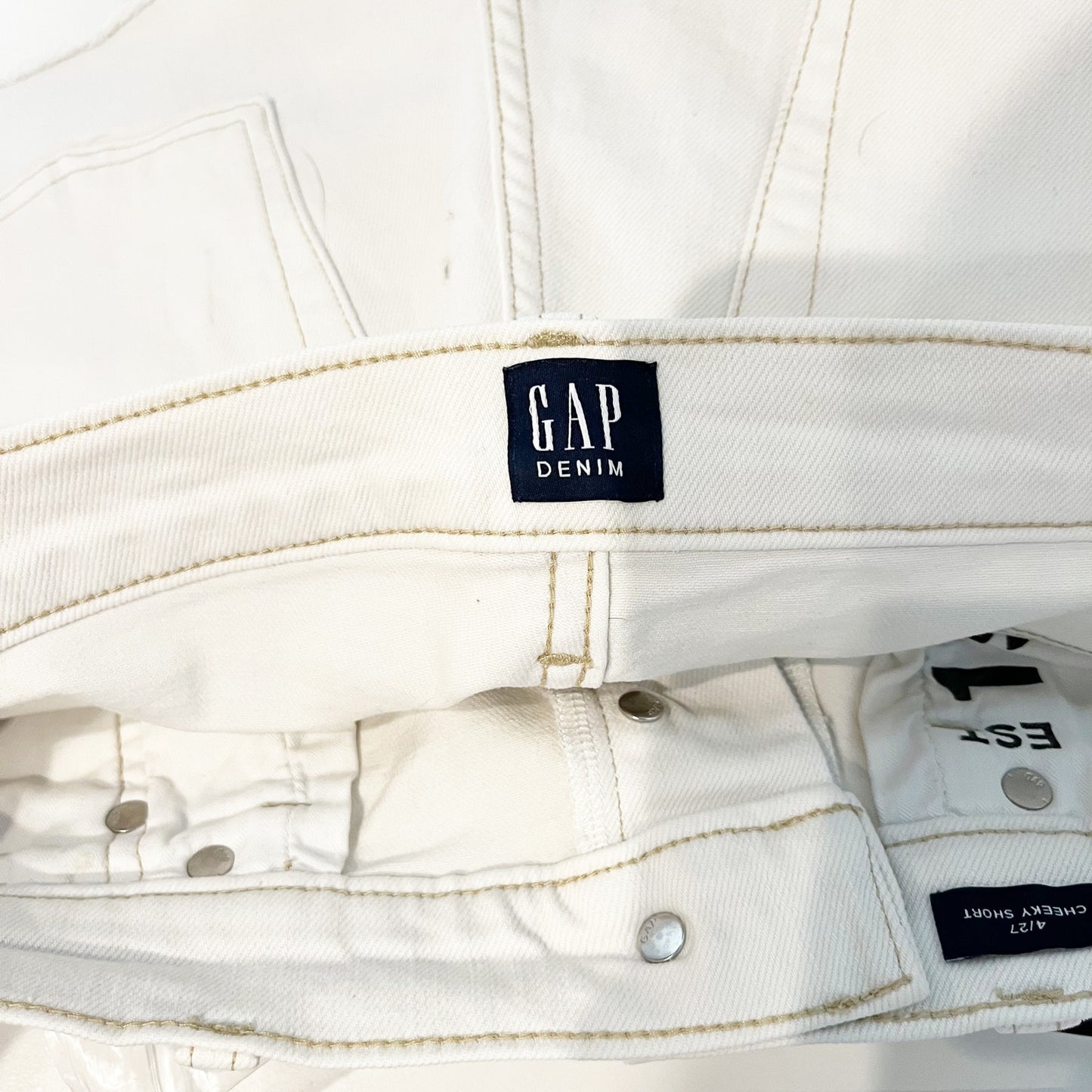 GAP High Rise Cheeky Raw Hem Denim Shorts Off White 4 / 27