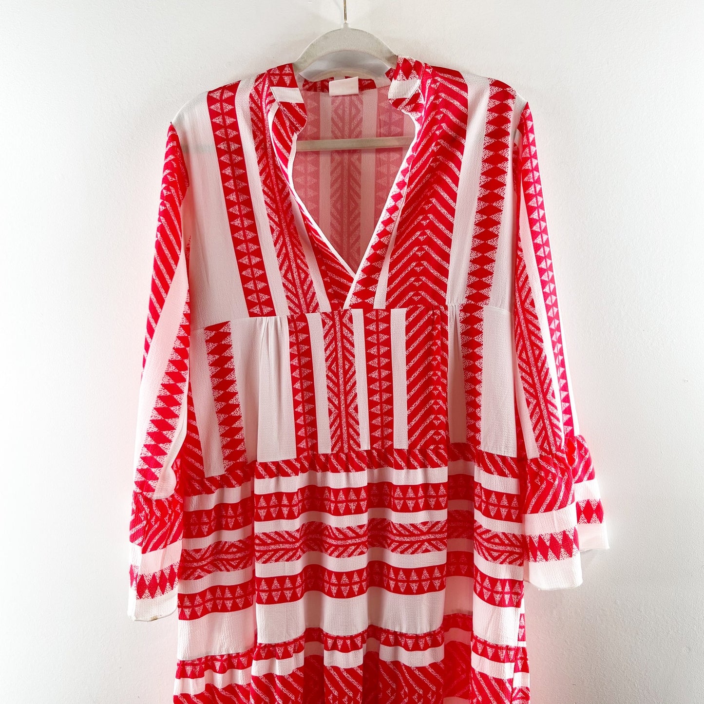 Silk & Salt V Neck Aztec Long Sleeve Midi Dress Red White Medium